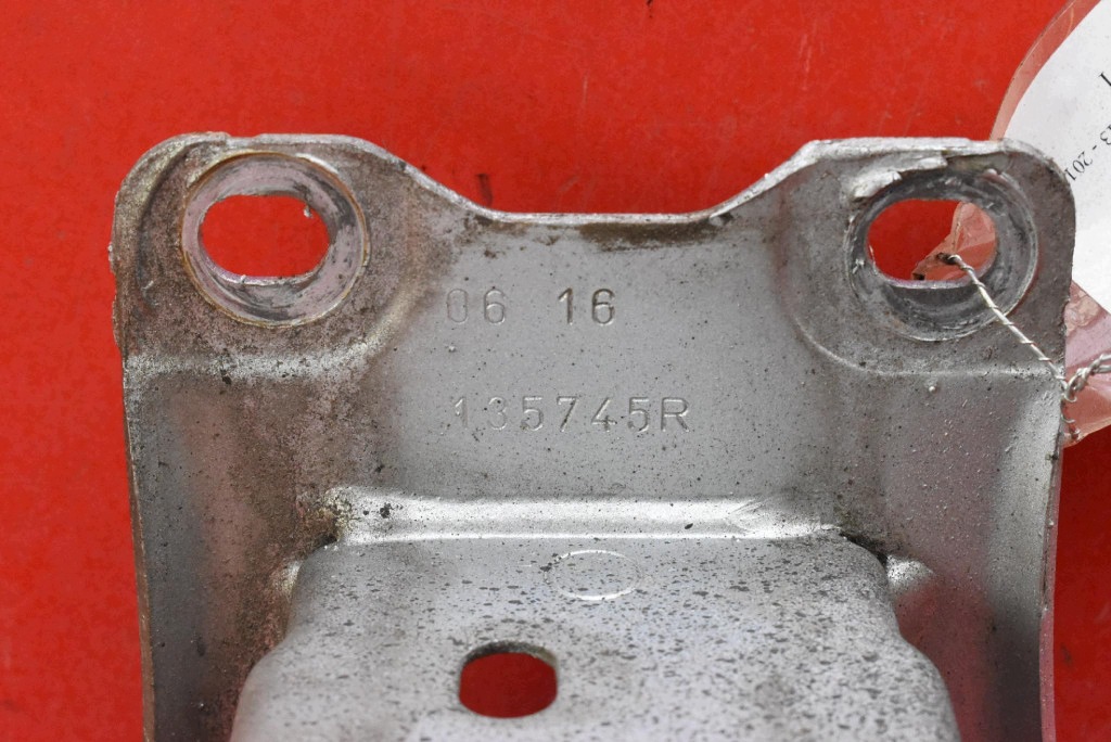 bumper support rear part rear pillar SKODA OCTAVIA 3 III HB 13-17