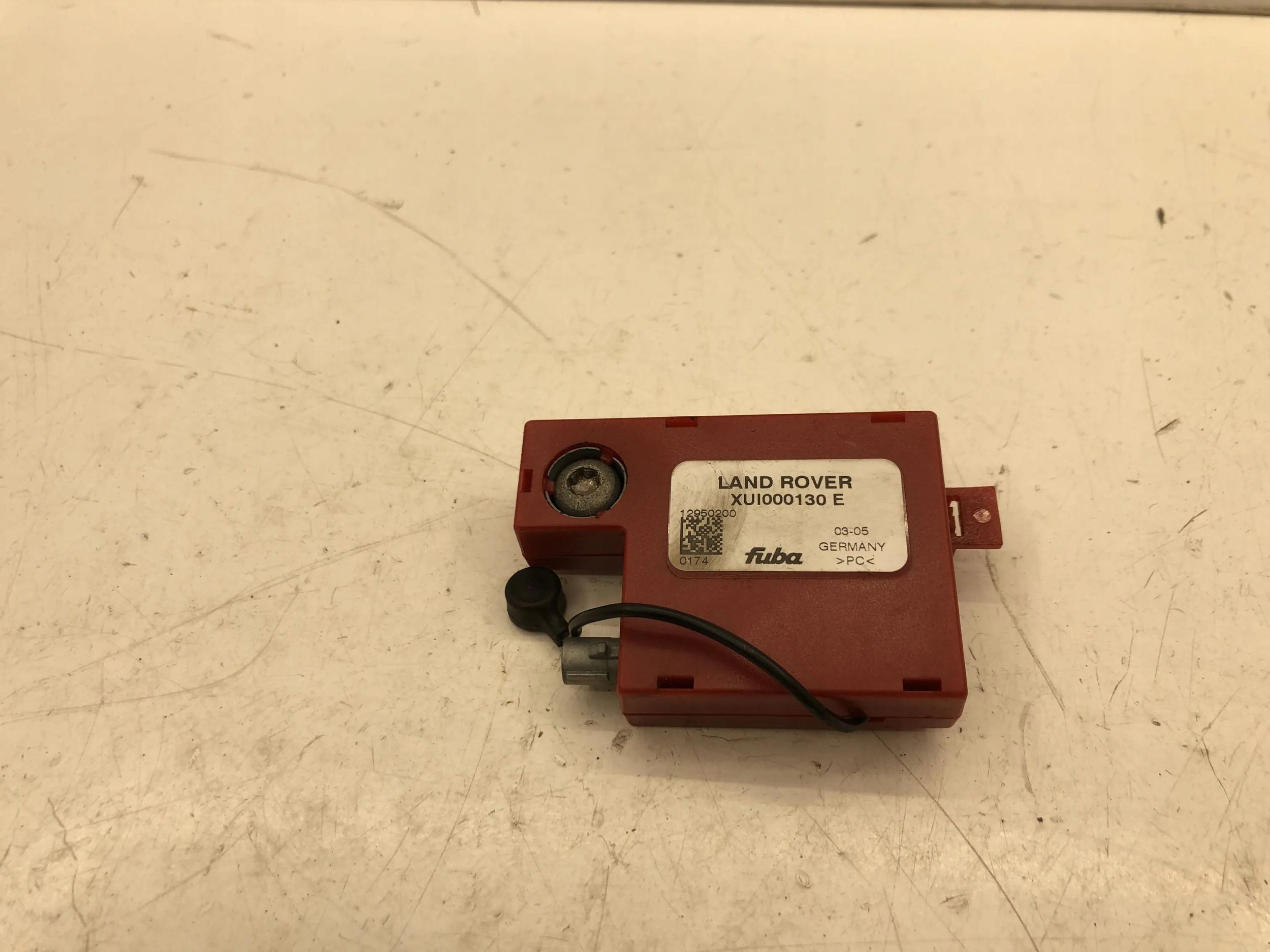 LAND ROVER Discovery 3 - LR3 антенна () XUI000130 2005