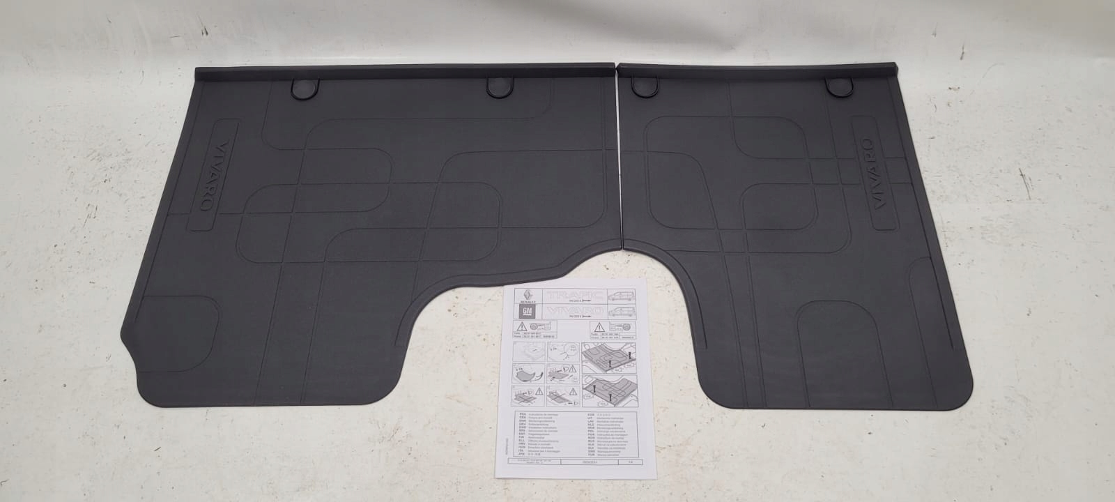 

Nowy Org Komplet Dywaniki Przód Vivaro B Trafic 3