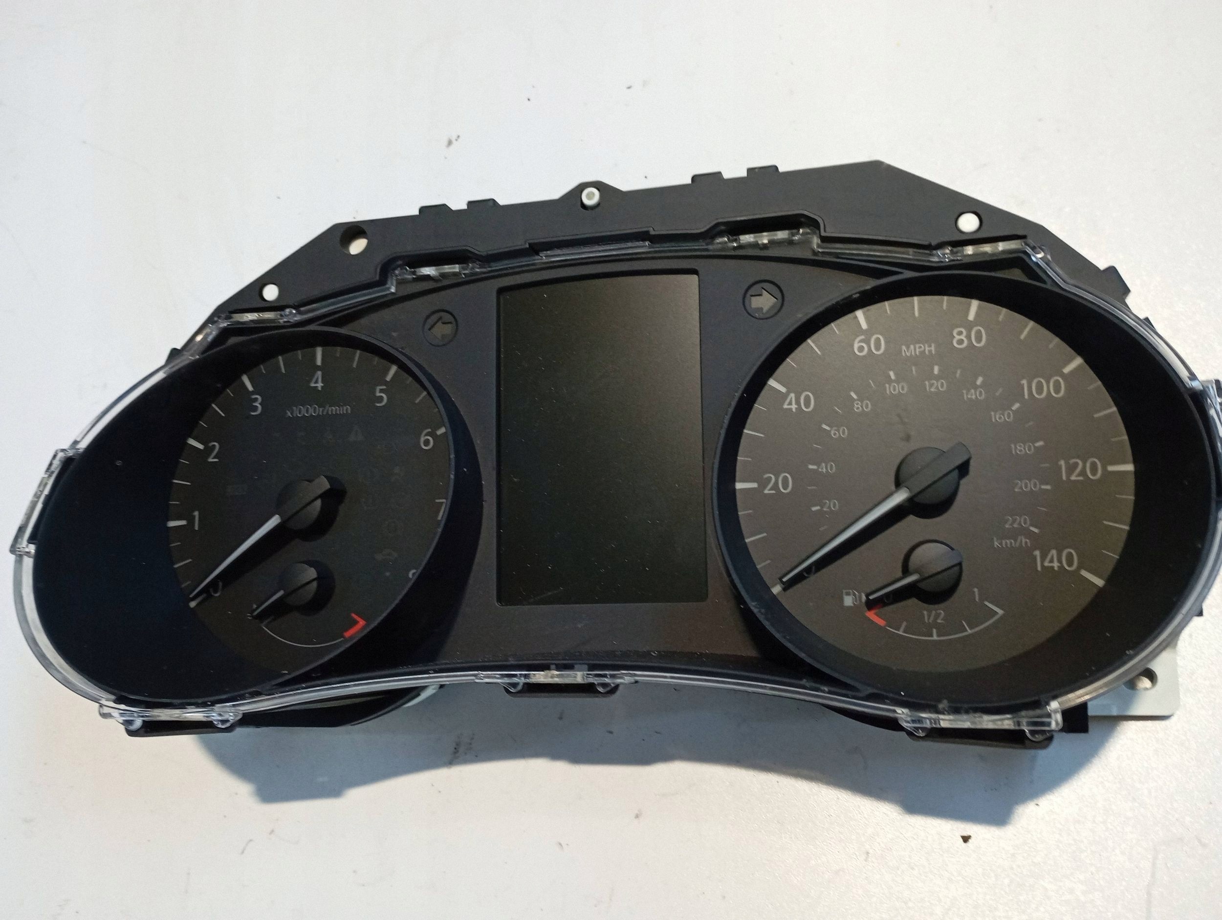 dials clock NISSAN QASHQAI II J11 4EA5A