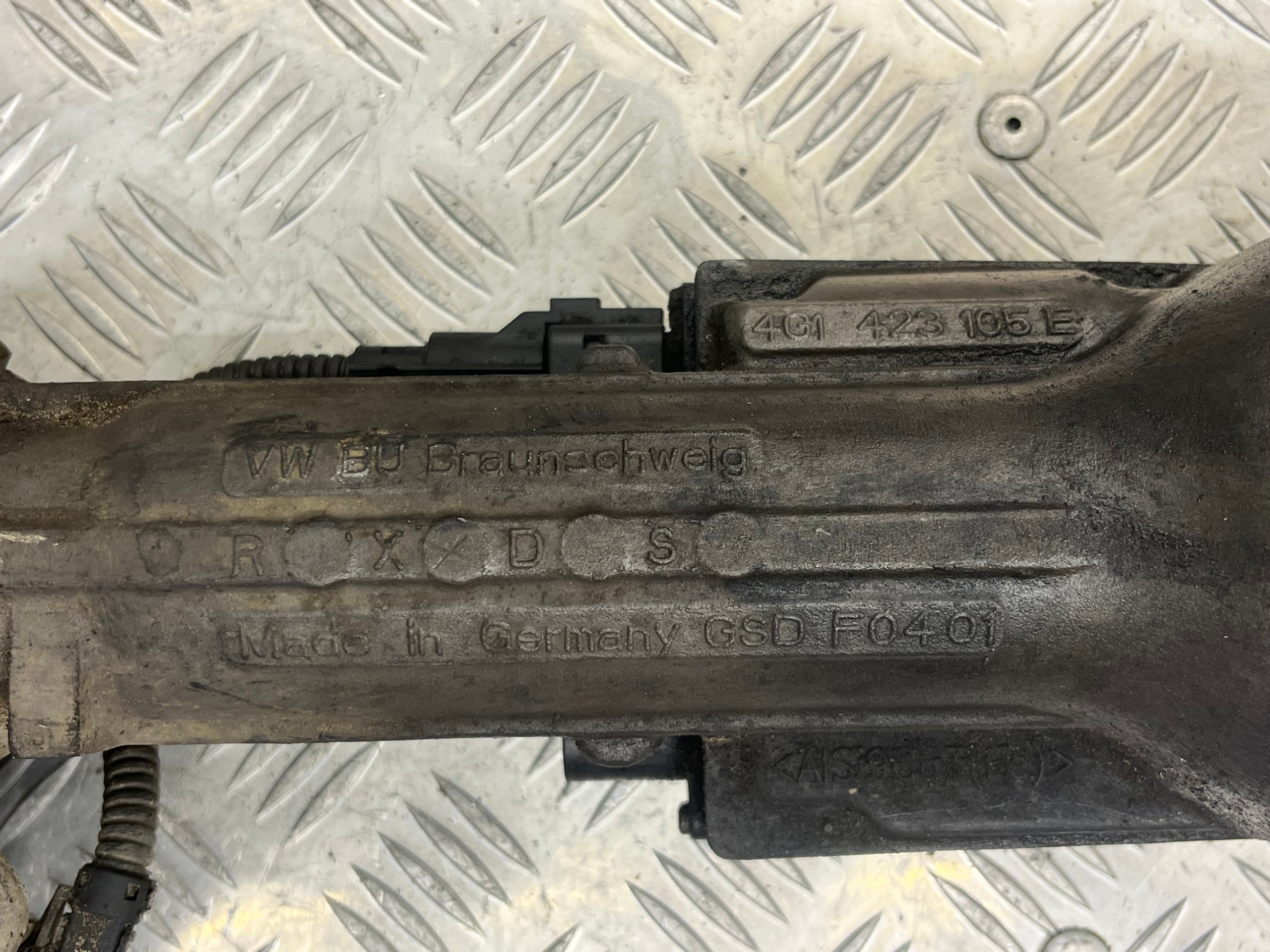 control ZE WSPOMAGANIEM AUDI A6-C7 4G1423105E