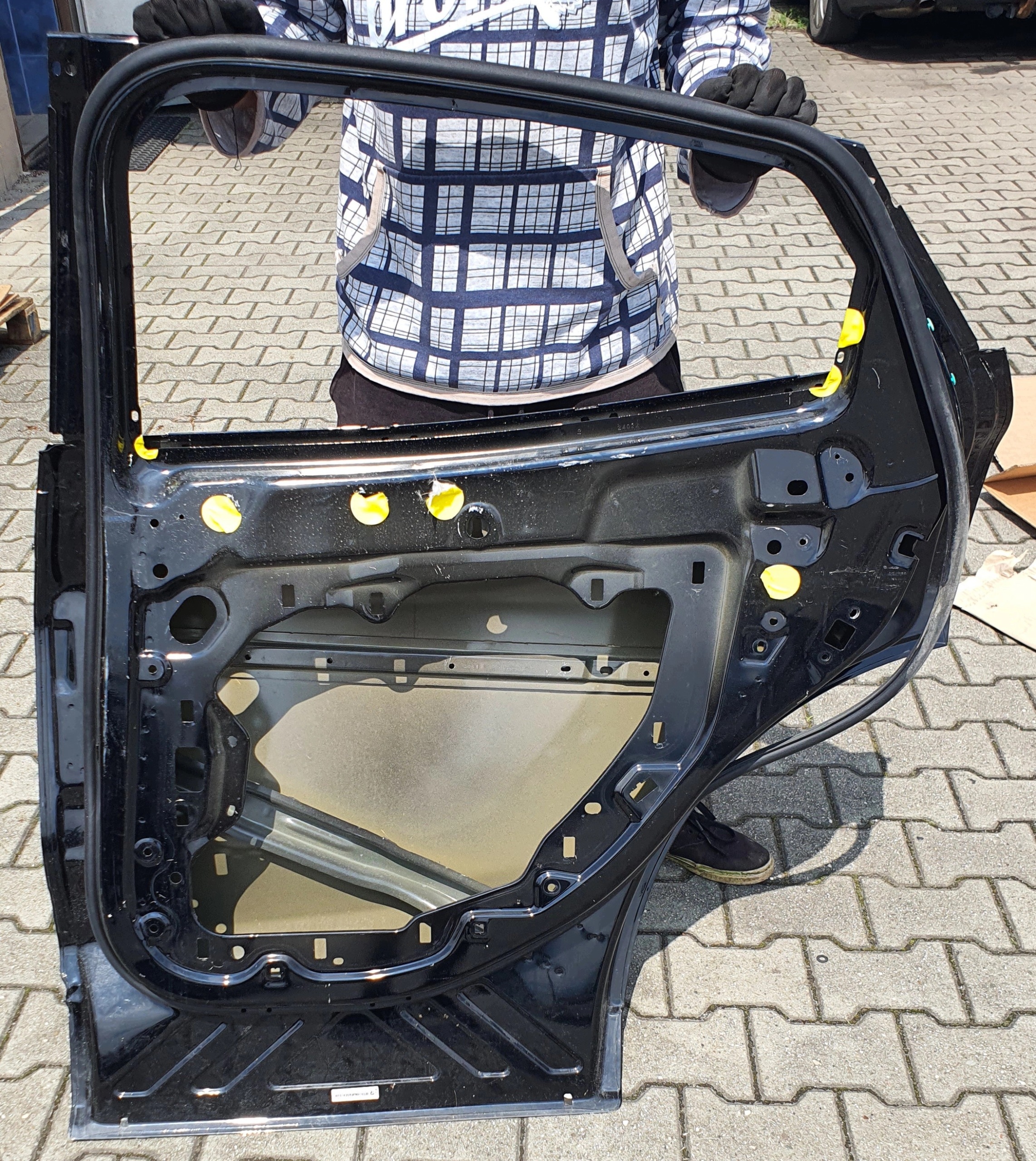 FORD MUSTANG MACH-E 20- door rear part right rear. right original