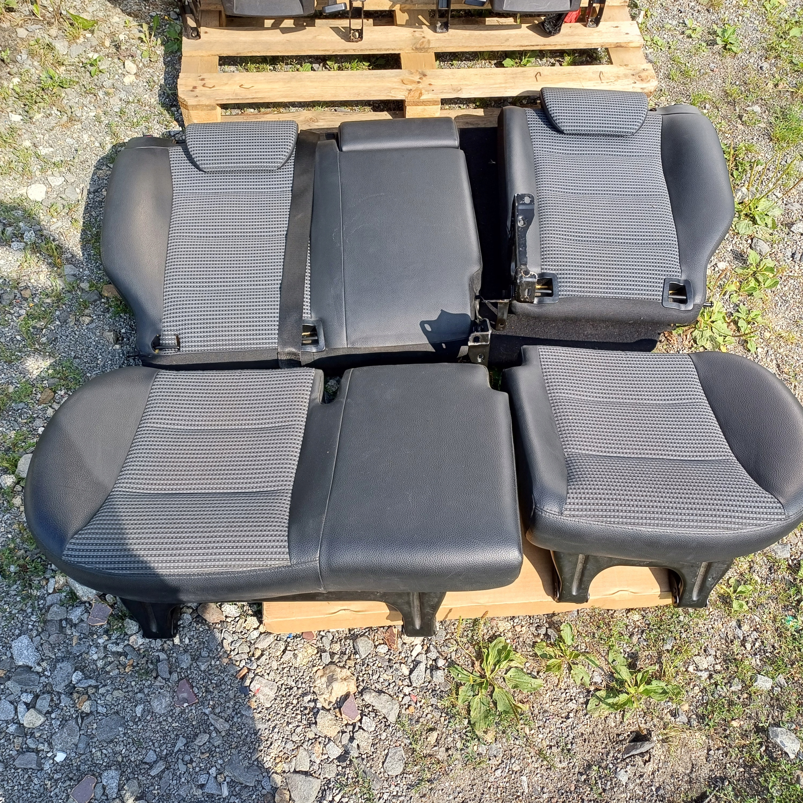 MERCEDES B KLASA W245 Sitze Halbleder KOMPLET