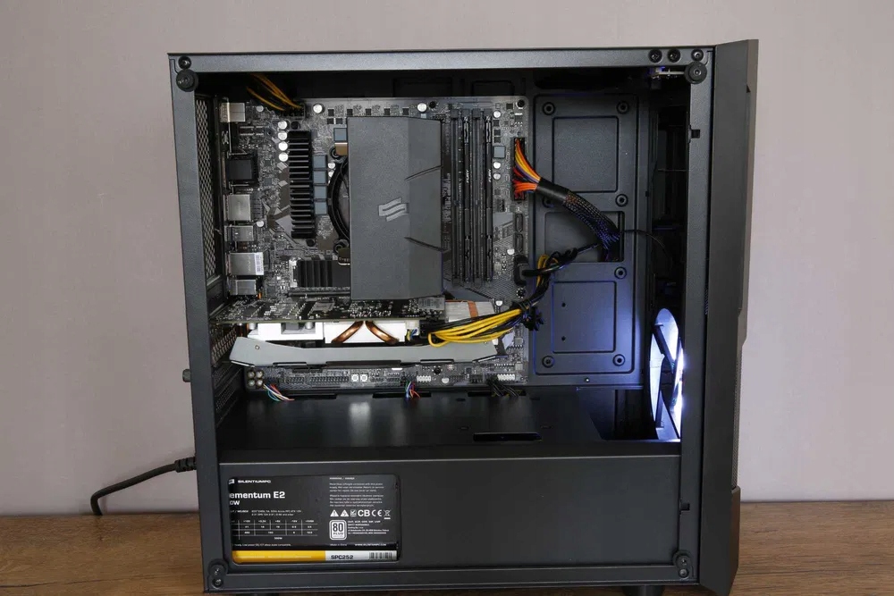 i3-12100F GTX 1660 Super/Komputer do pracy, grania Producent płyty głównej Gigabyte