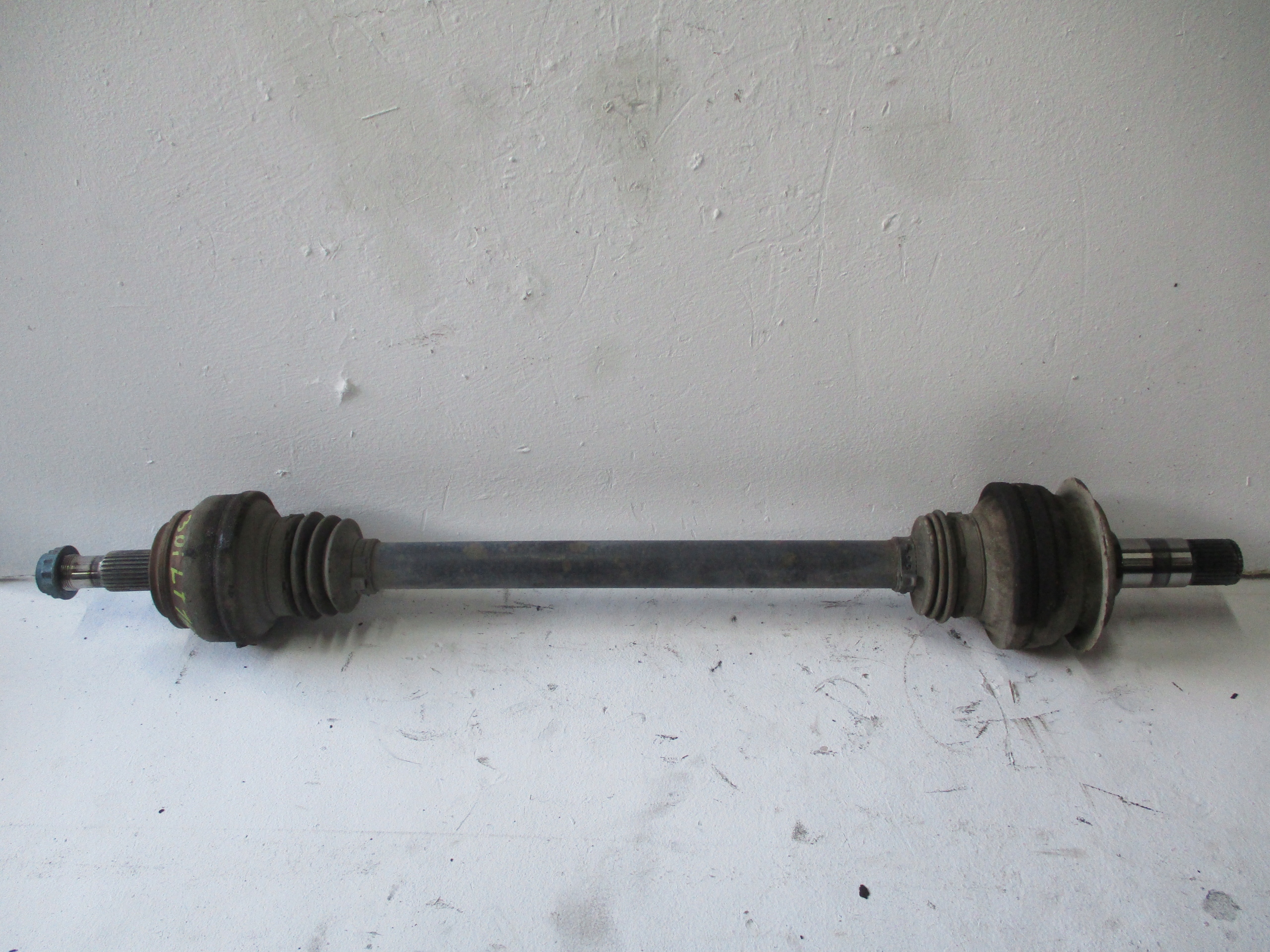 semi-axis right left MERCEDES CLS 257 3.0i rear part rear