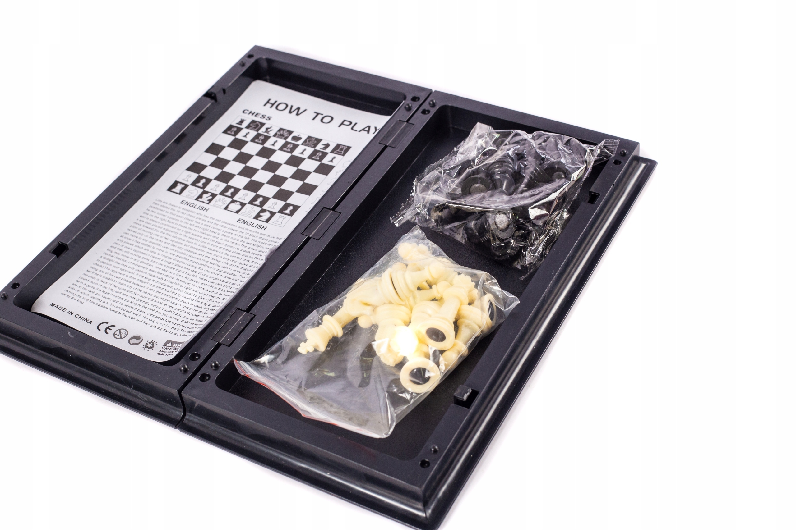 SZACHY MAGNETYCZNE zamykane ZESTAW 25 x 25cm Producent Midex