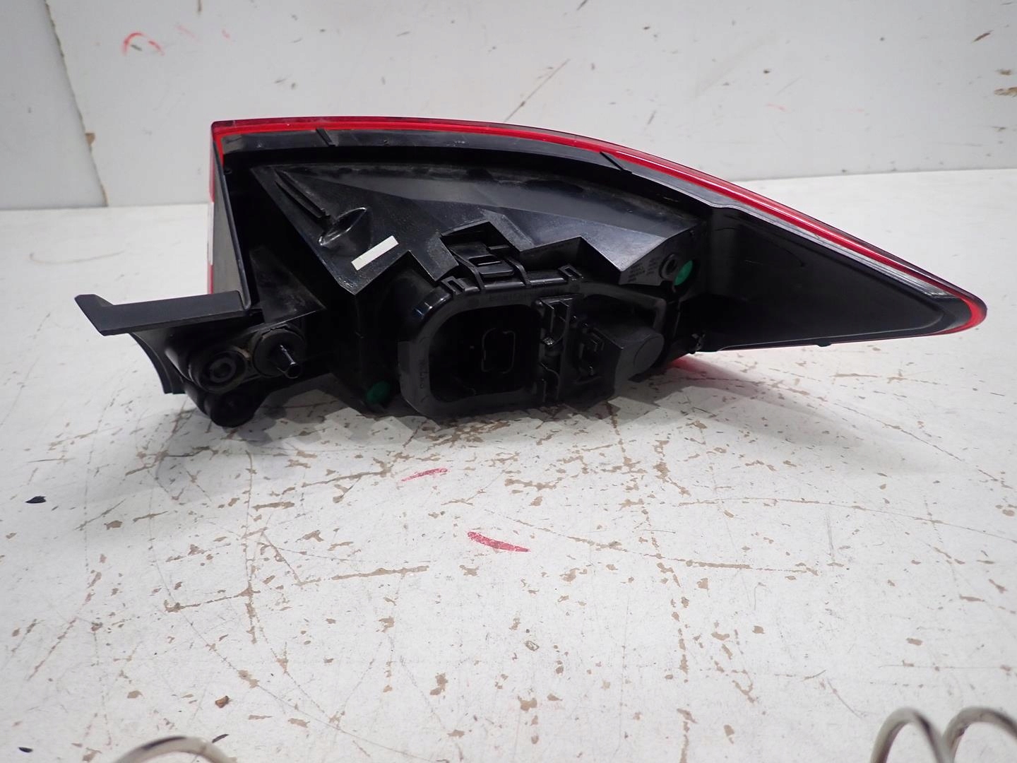 light rear part rear left RENAULT CLIO IV 2012- HB