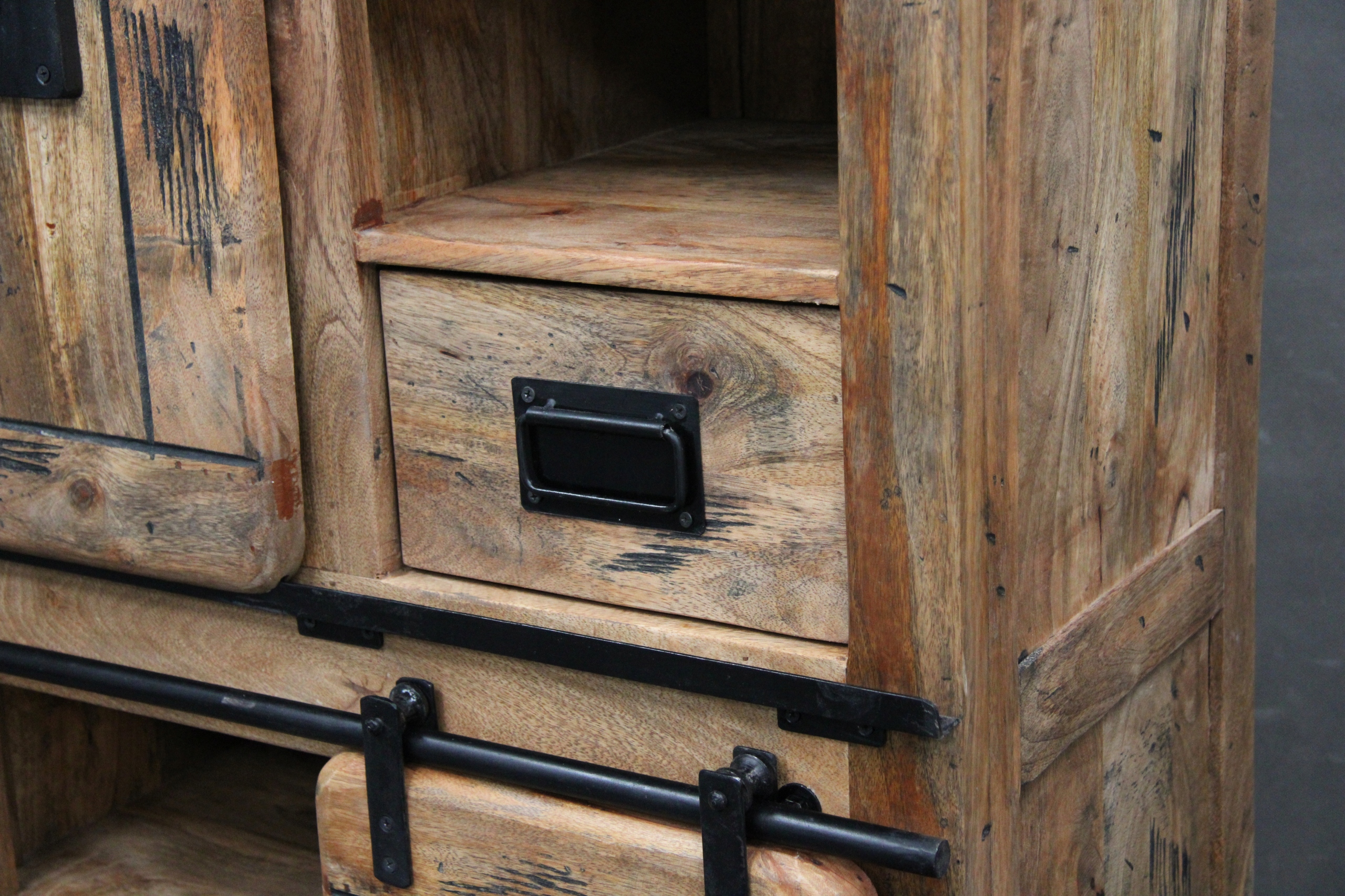 REGAŁ LOFT Drewniany lite Drewno Mango VINTAGE Szafka z półkami LOFTOWY Głębokość mebla 45 cm