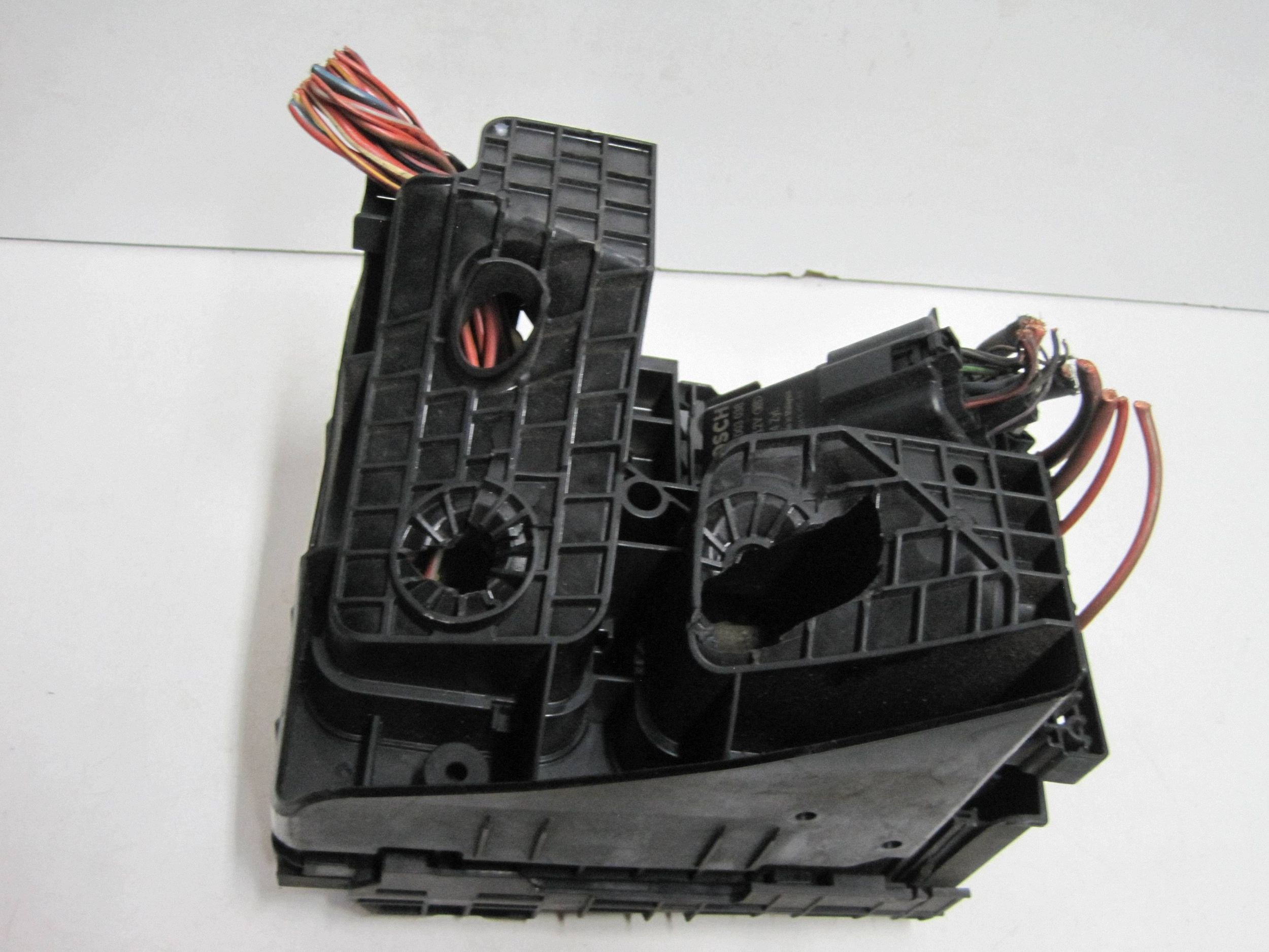 abdeckung der sicherungen AUDI A3 VW GOLF 1K0937132F