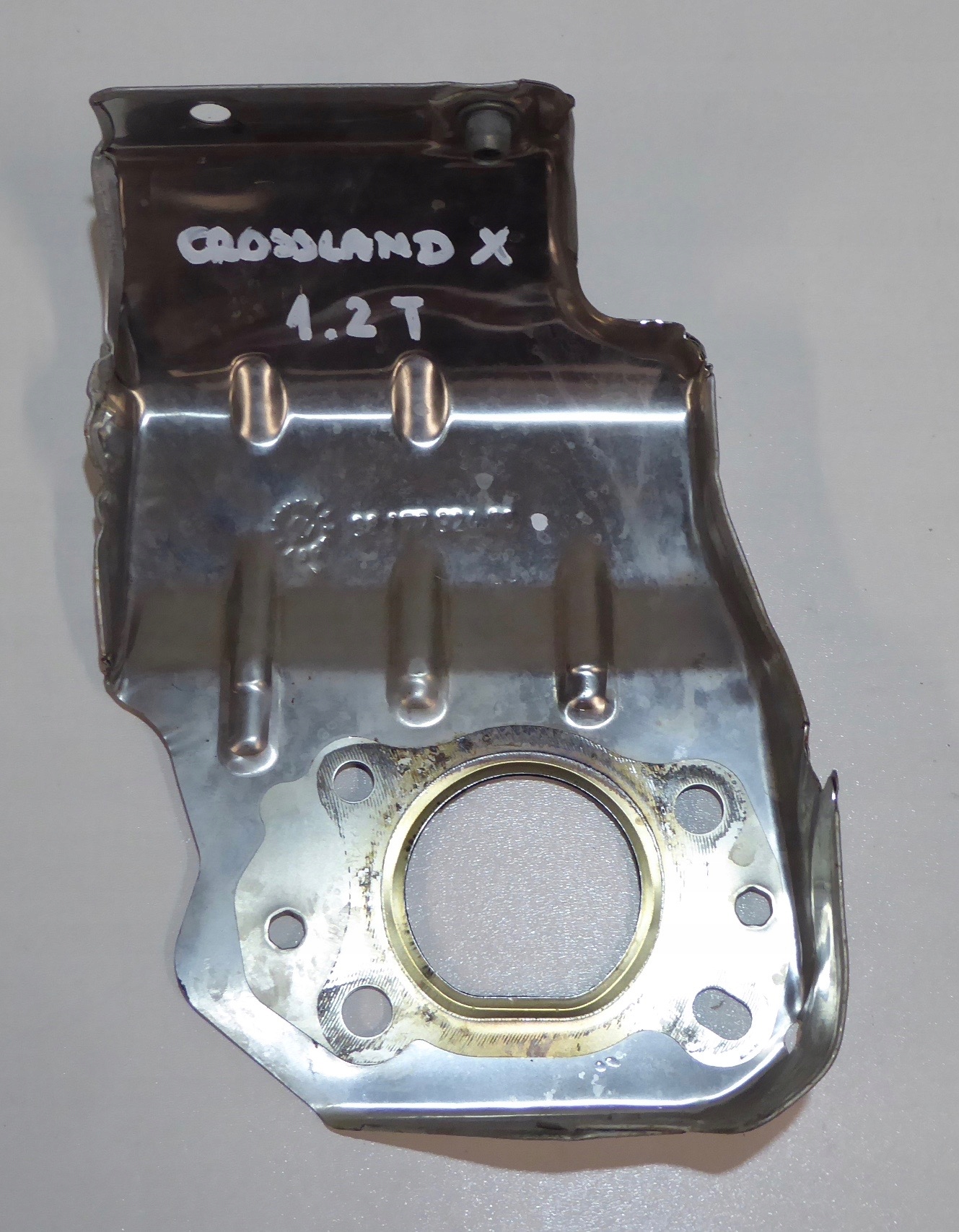 Blende Abdeckung TERMICZNA OPEL CROSSLAND X 1.2 TURBO