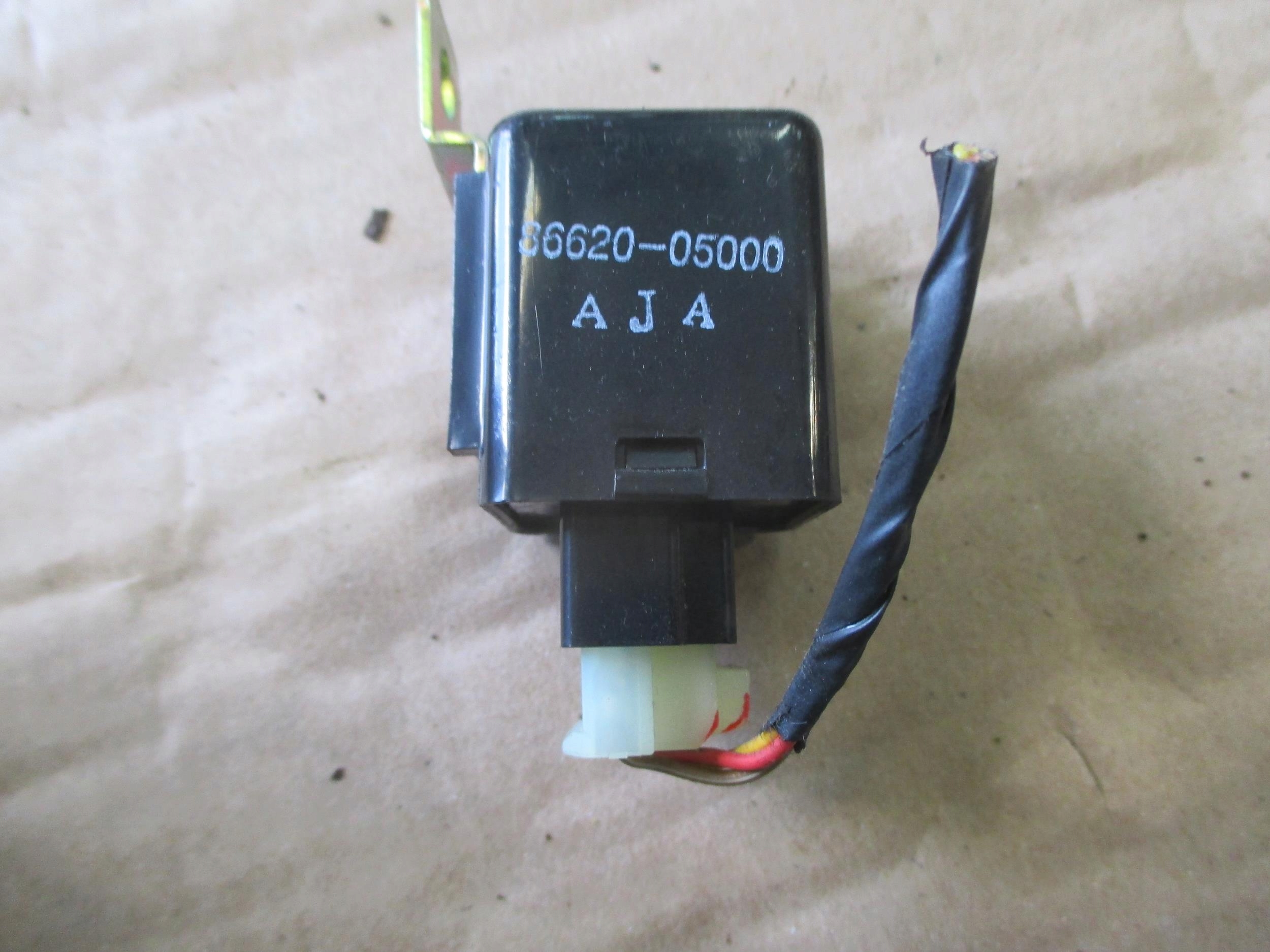 KYRON 2.0 XDI 05-14 MODUŁ PRZEKAŹNIK 86620-05000