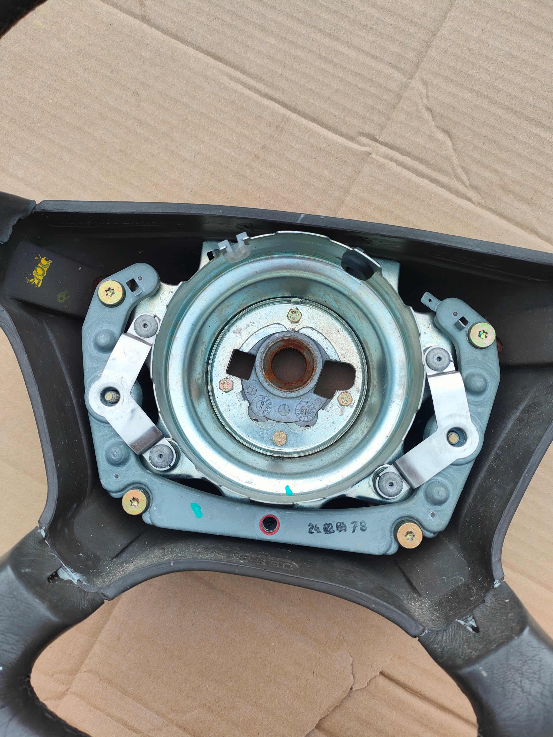 MERCEDES W210 steering wheel, brazowa leather