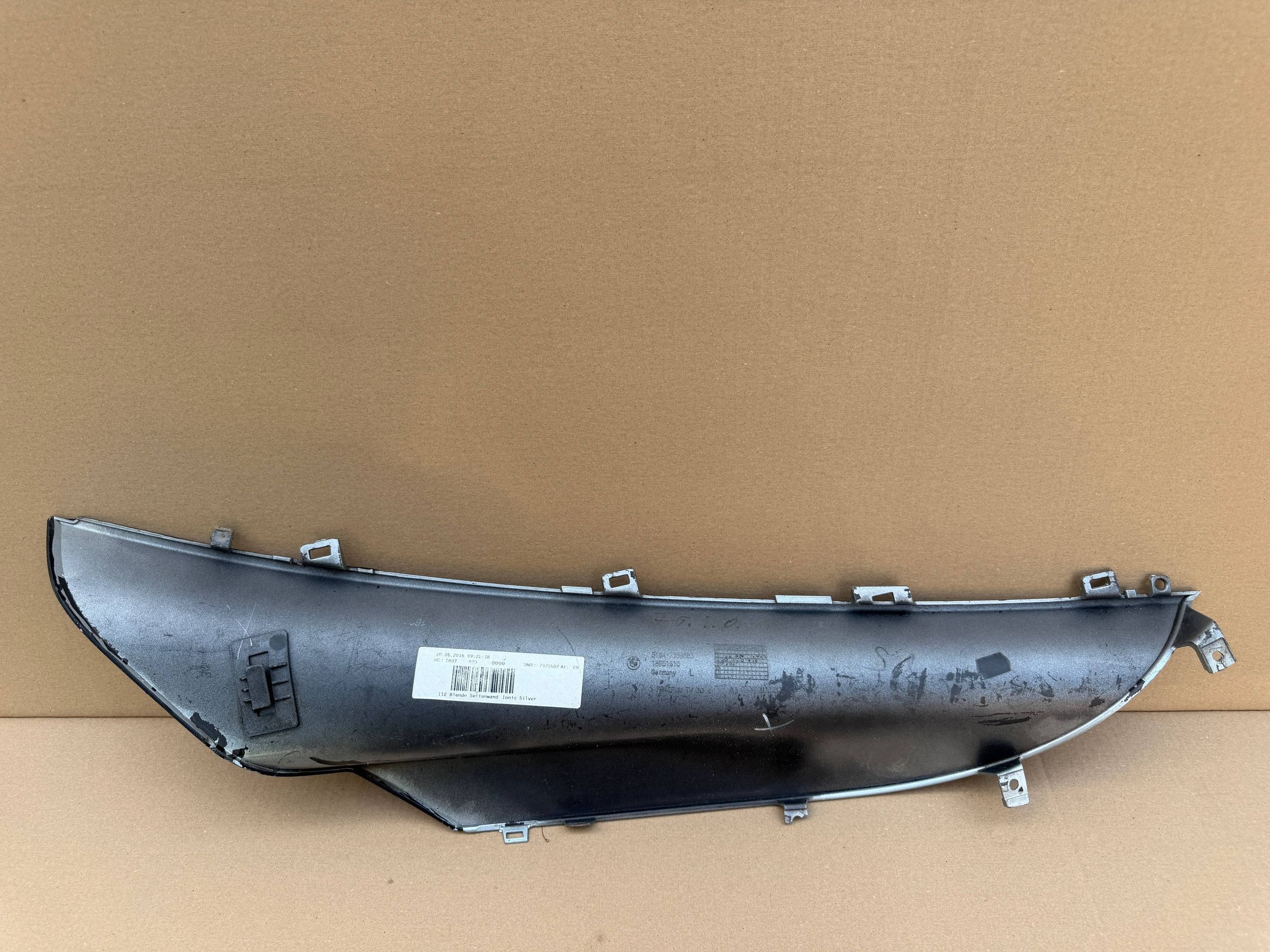 BMW i8 left rear upper PANEL BOCZNY 5164 7359583 18951610