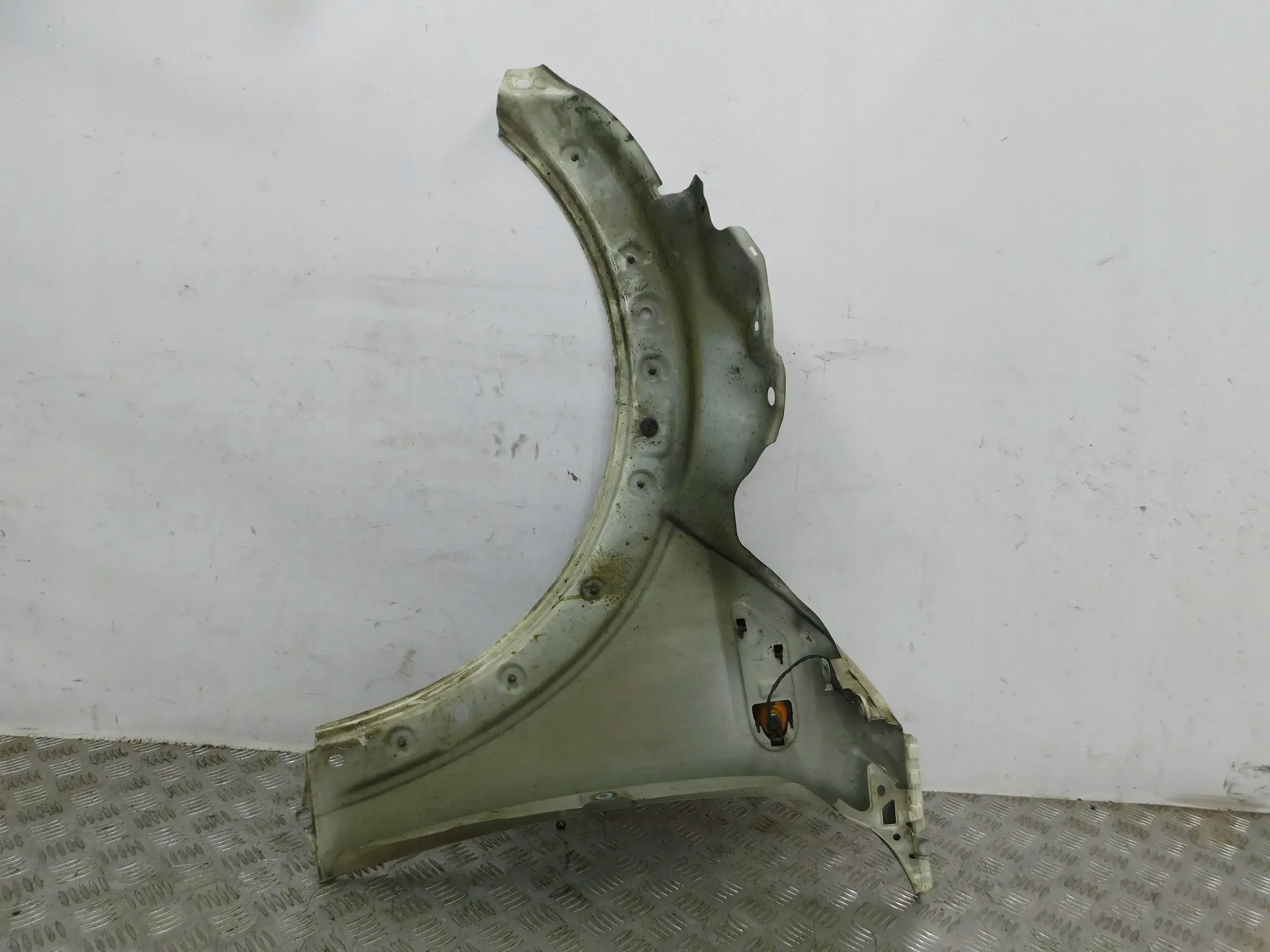 fender front front right MINI COOPER R56