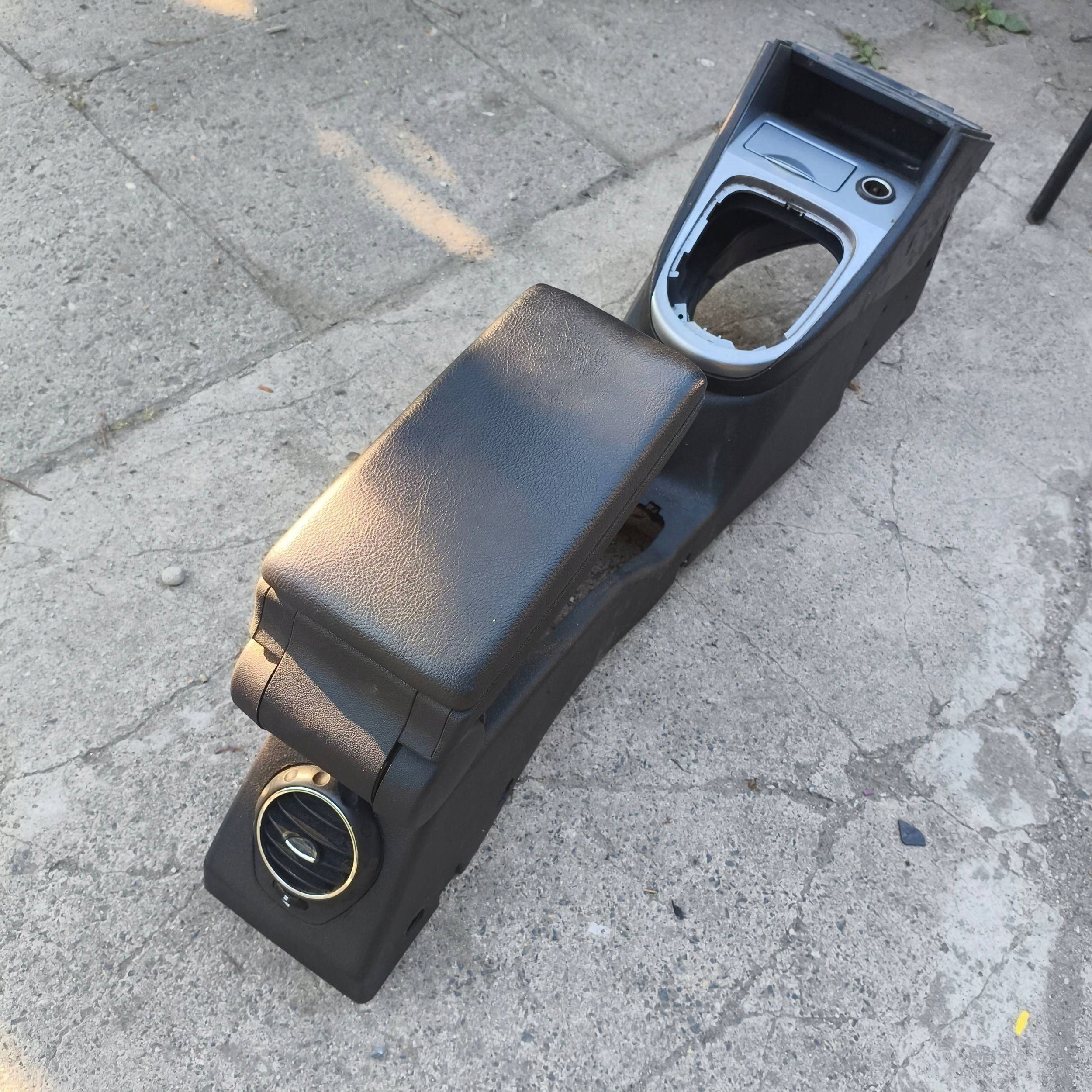 armrest leather tunel central Alfa Romeo 147 2001