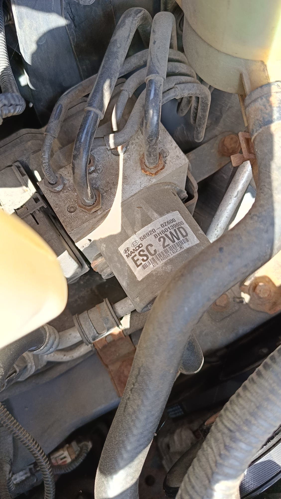 POMPA ABS KIA SPORTAGE II 2 58920-0Z600 ESC 2WD