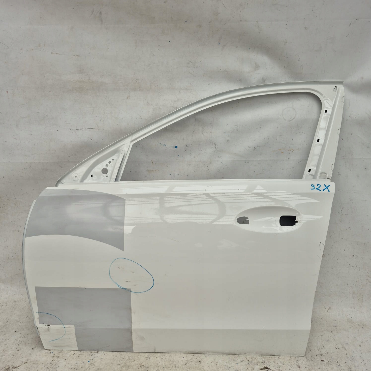 MERCEDES C-KLASA W206 21- door left front front