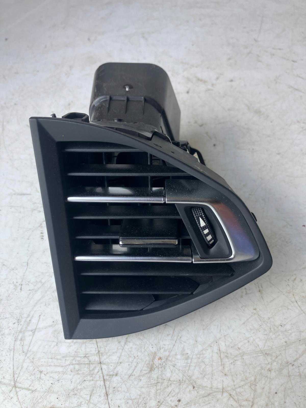 grid air conditioning devices right central PEUGEOT 308 T9 96782700 #21