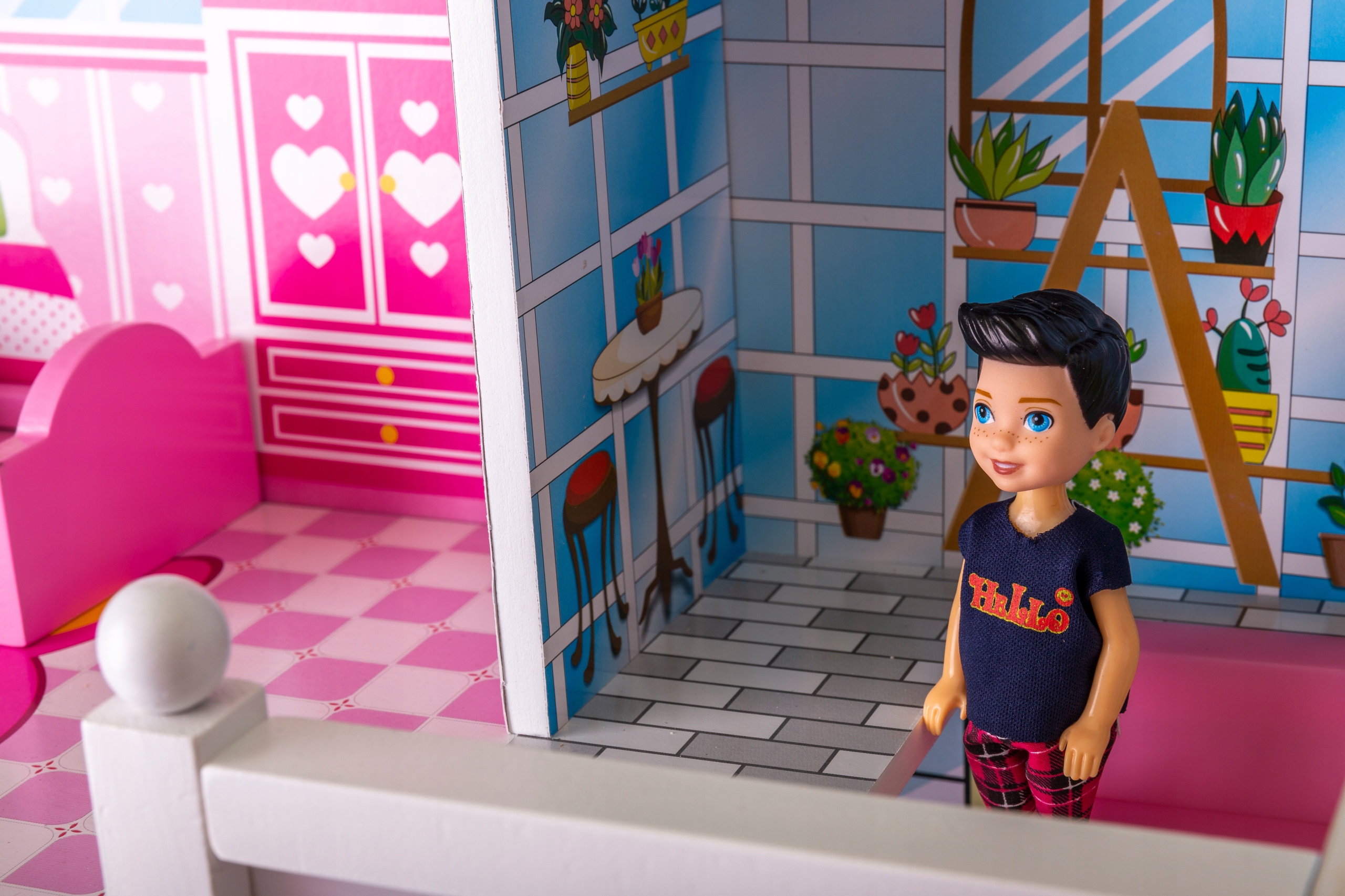 DREWNIANY DOMEK DLA LALEK DO WYS.18 CM Marka Kathay-Haster