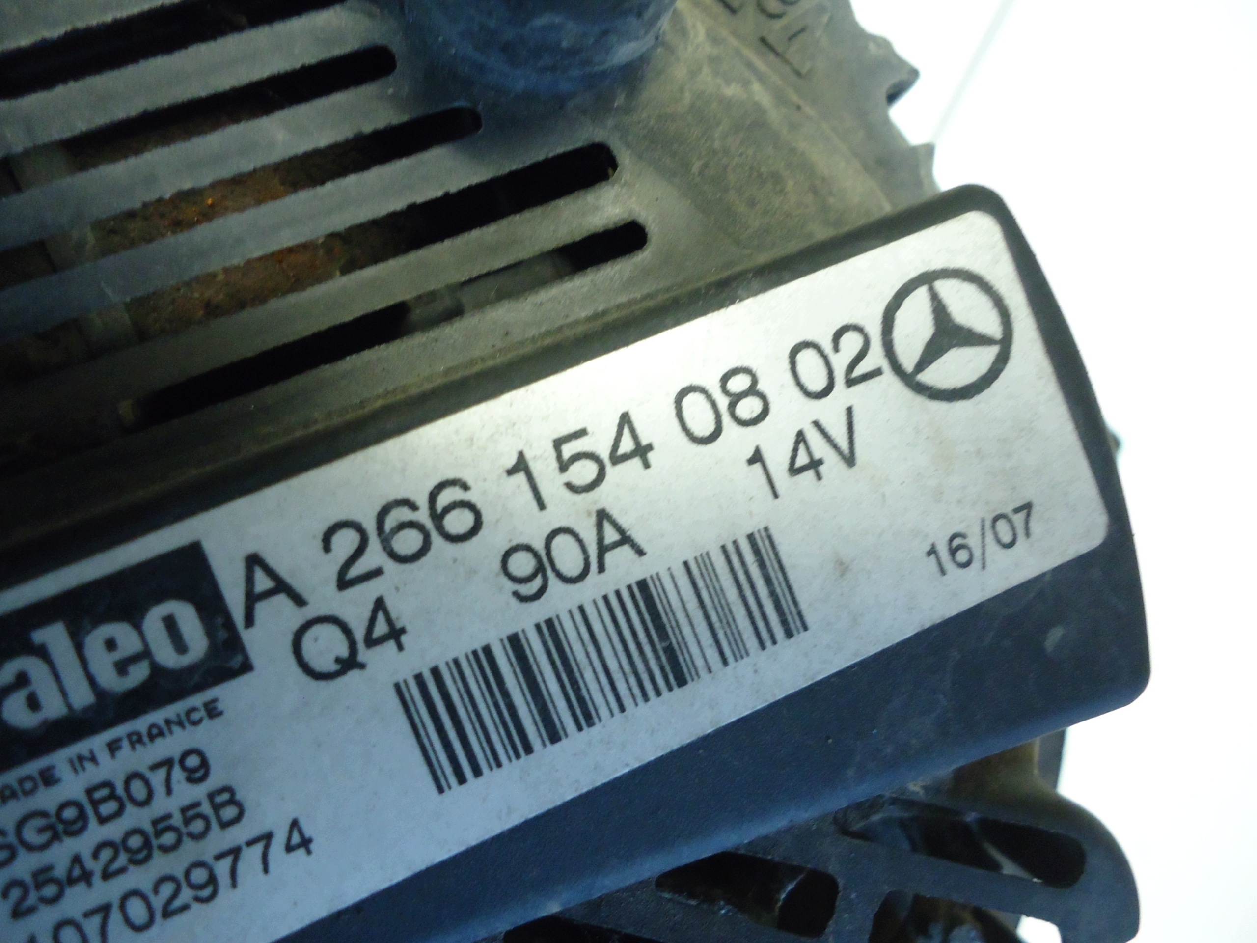 MERCEDES A W169 1.5 alternator A2661540802