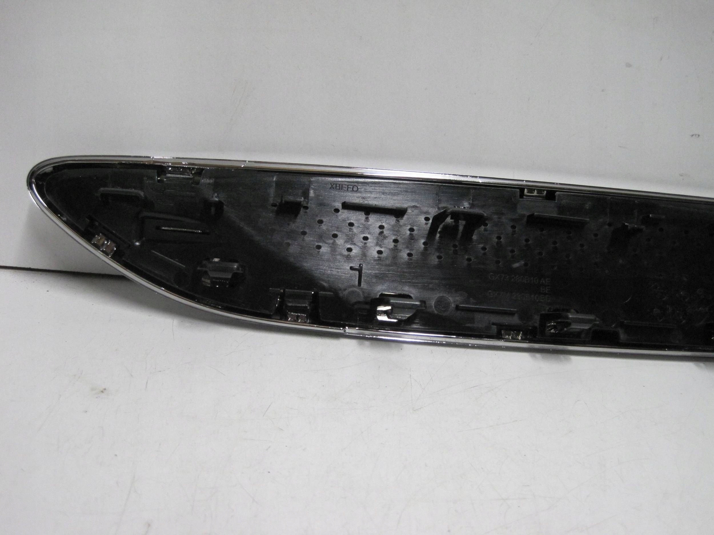 modanatura parafango Anteriore JAGUAR XE GX73-280B10-AE