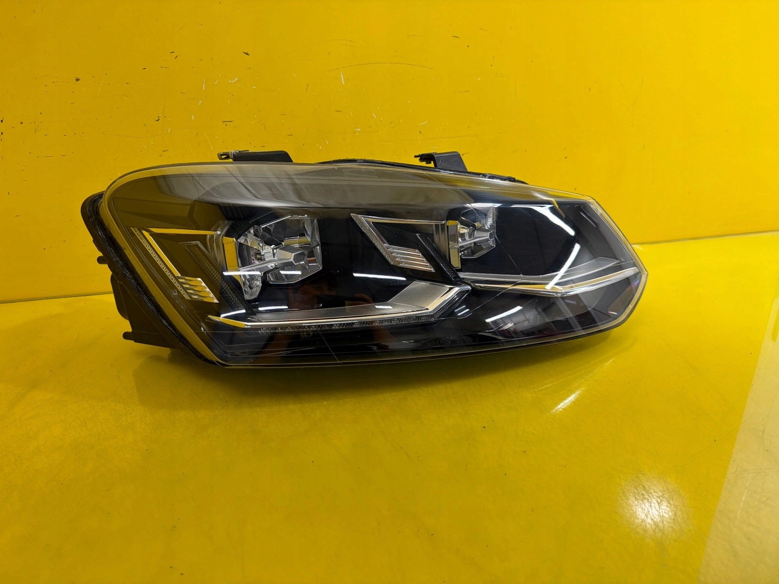 light right VW Polo V 6C Lift 2014- Full Led 6C1941036