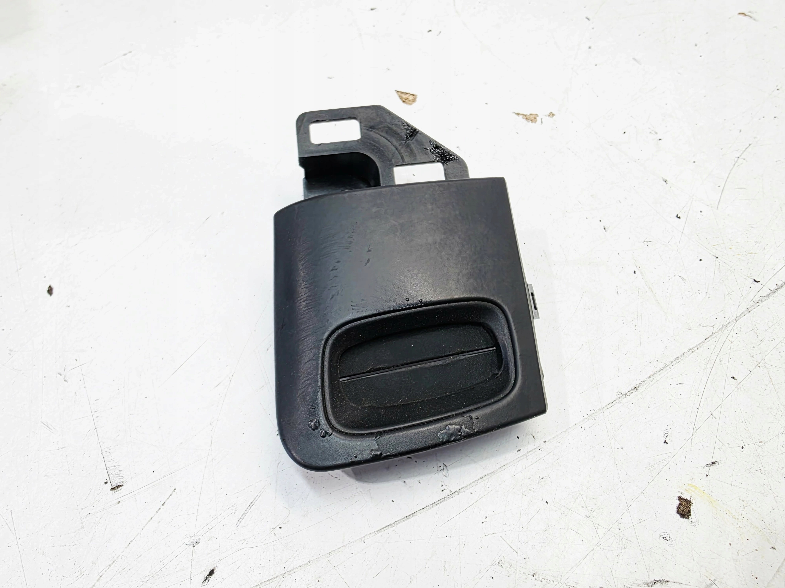 couvre couverture STACYJKI AUDI A4 B8 A5 8T 8K1905219A