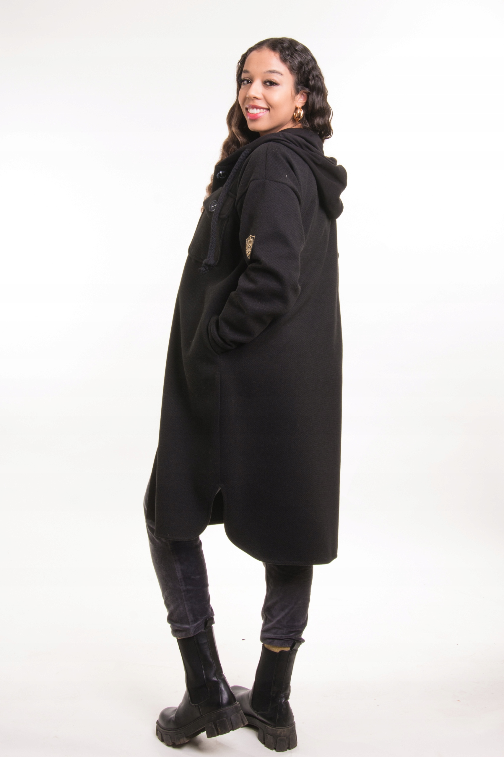 Oversaizowy Płaszcz Damski Wiosenno-Jesienny z Flauszu Dzianinowy Kaptur 46