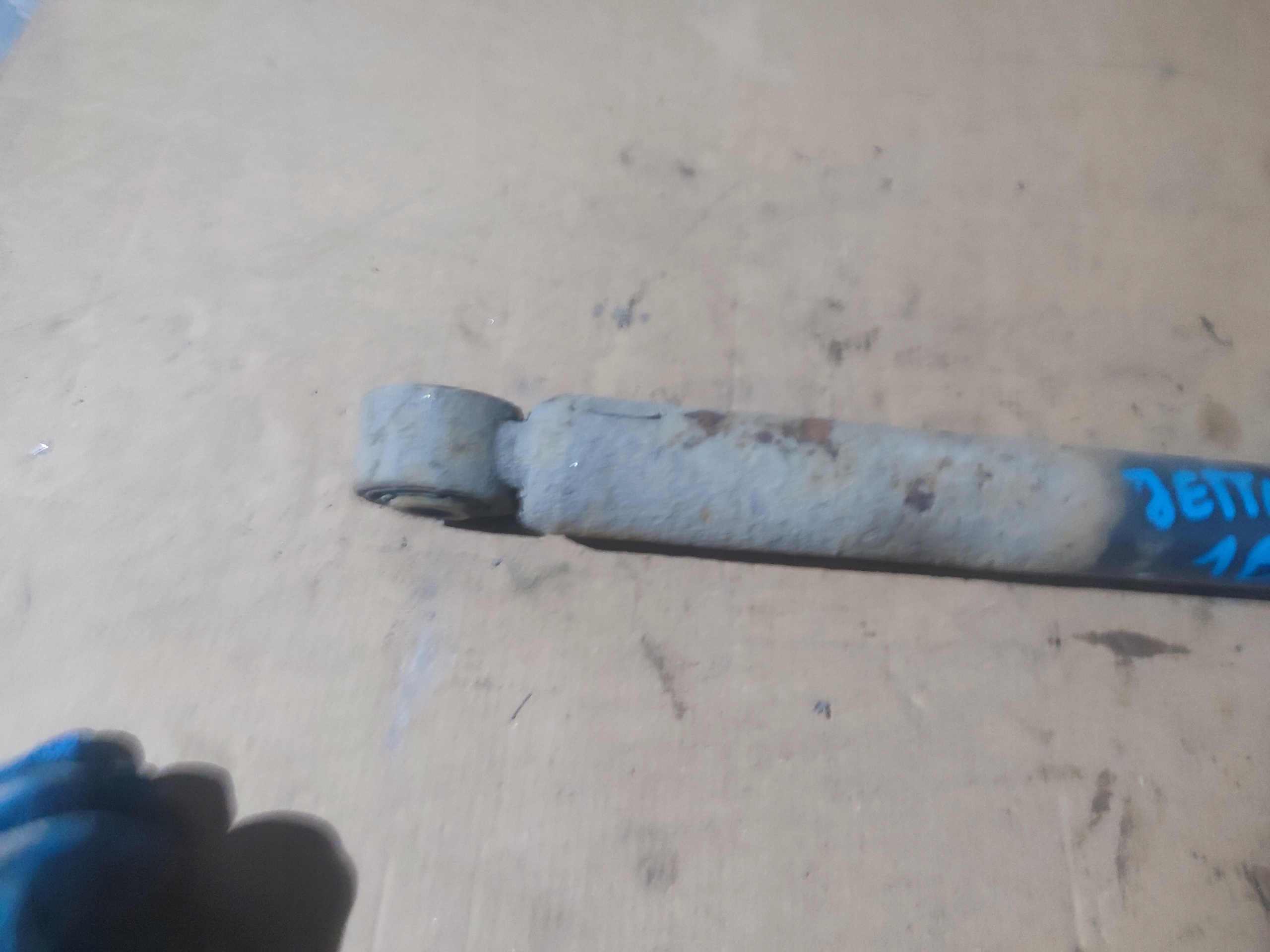 Stoßdämpfer heck hinten volkswagen Jetta VI 5C