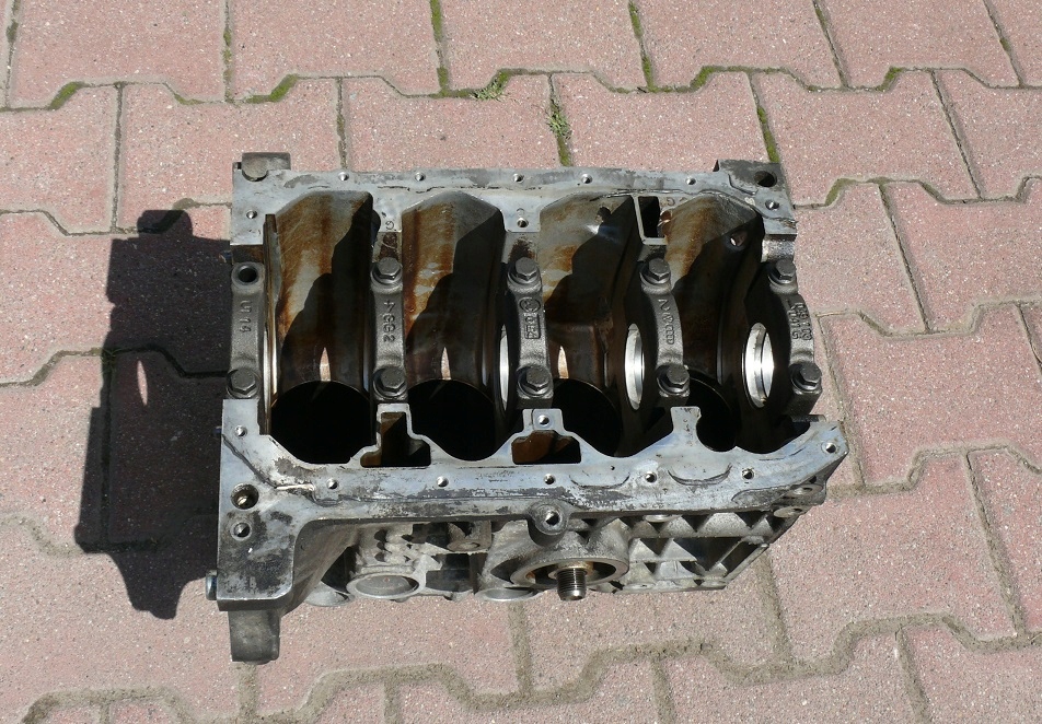 BLOK Motore VW GOLF IV V SEAT LEON e SKODA OCTAVIA e 1.4 16V 75KM BCA