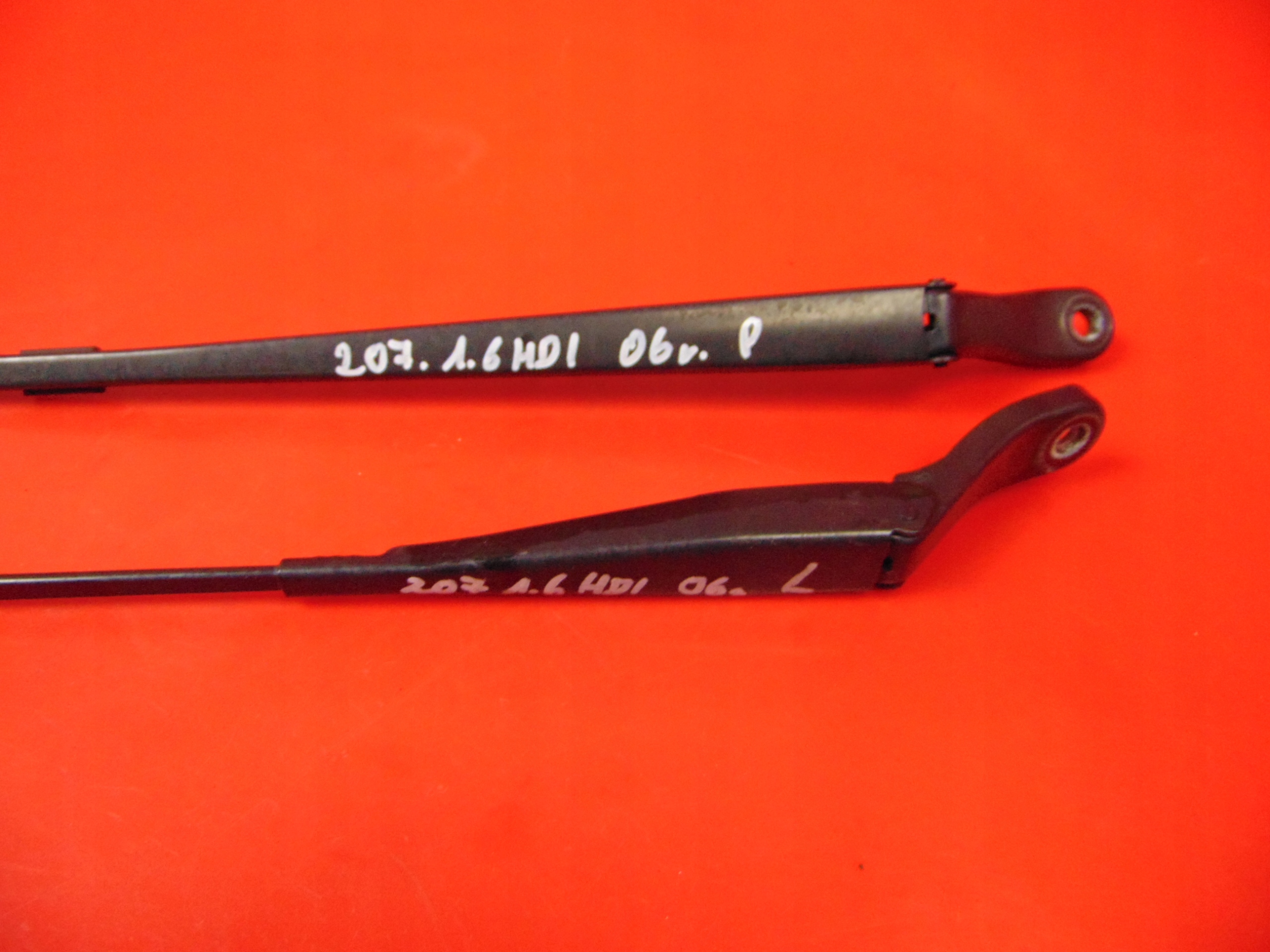 PEUGEOT 207 06- wiper arms front P+L KPL