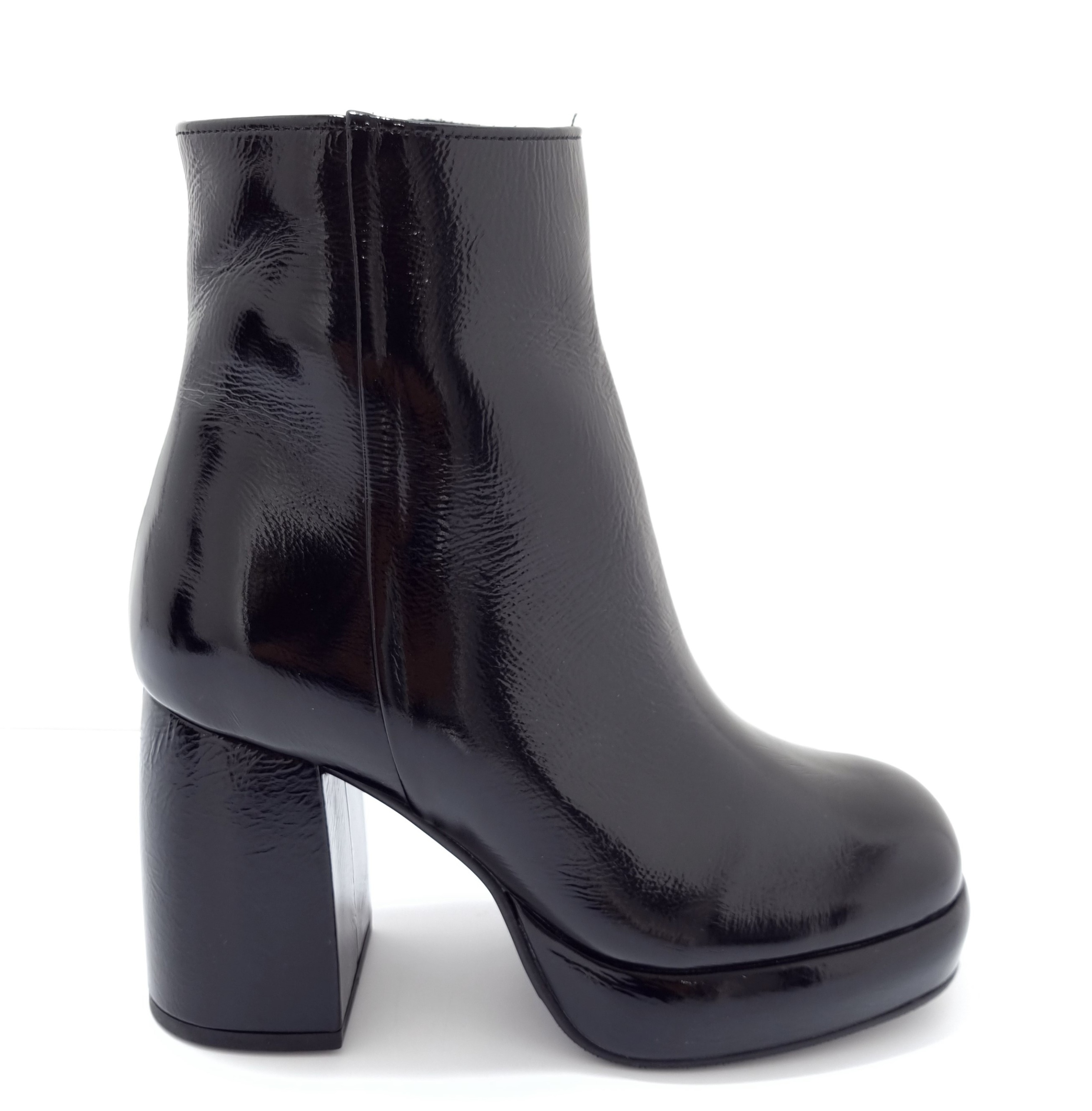 Dámské Kotníkové Boty Baldaccini z lakované kůže r40