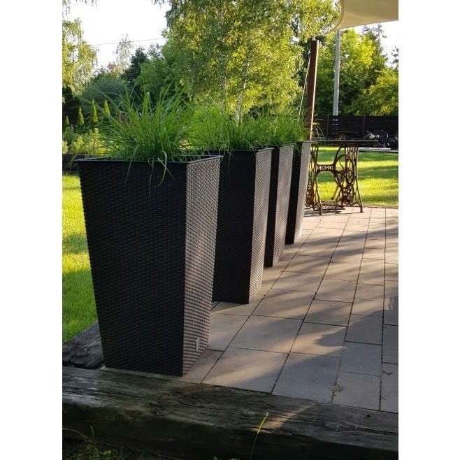 DUŻA DONICZKA DONICA ZEWNĘTRZNA RATTANOWA ANTRACYTOWY Z WKŁADEM OSŁONKA Długość 26.5 cm