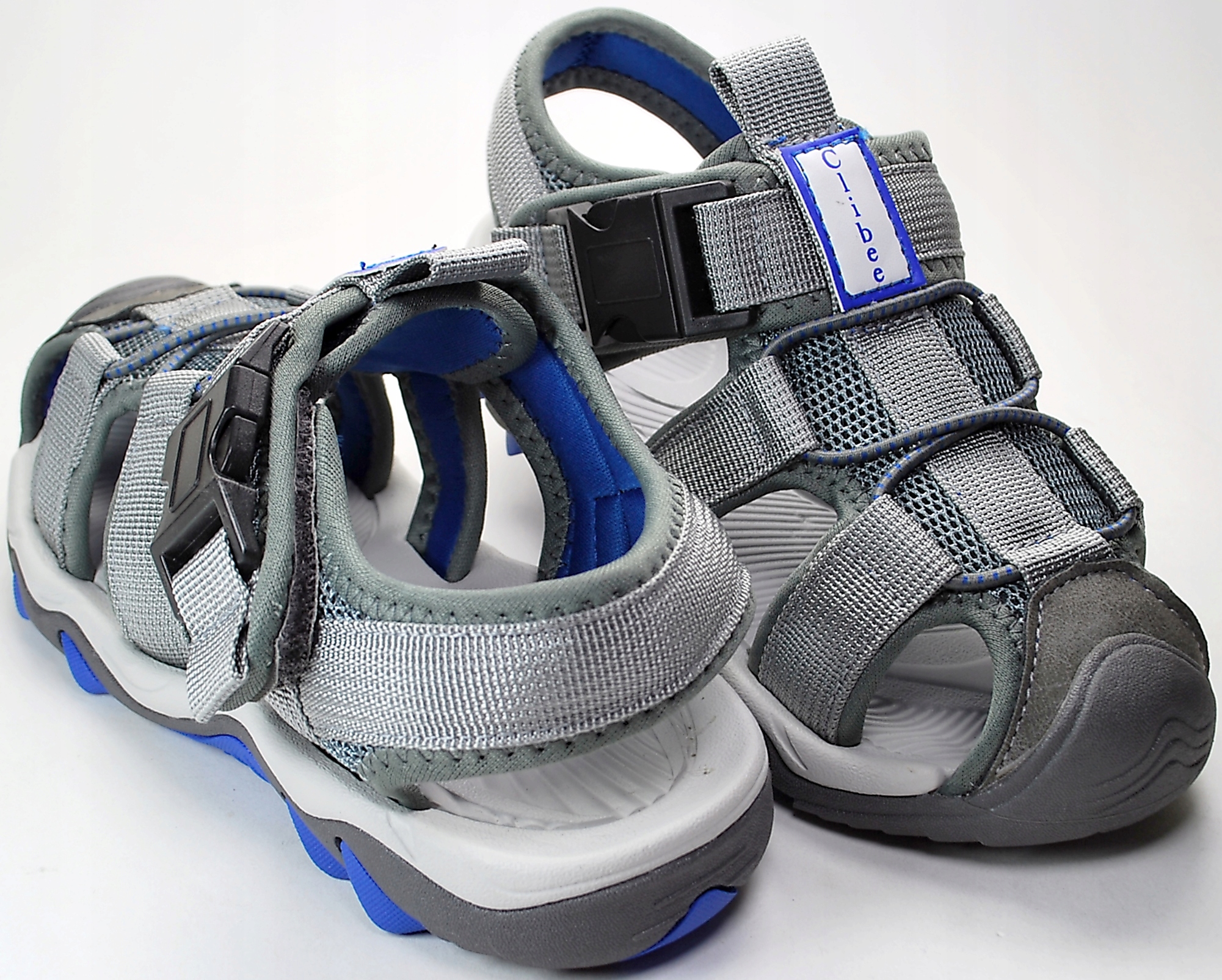 SZARE zabudowane sandały dla chłopaka r 35 Marka Clibee