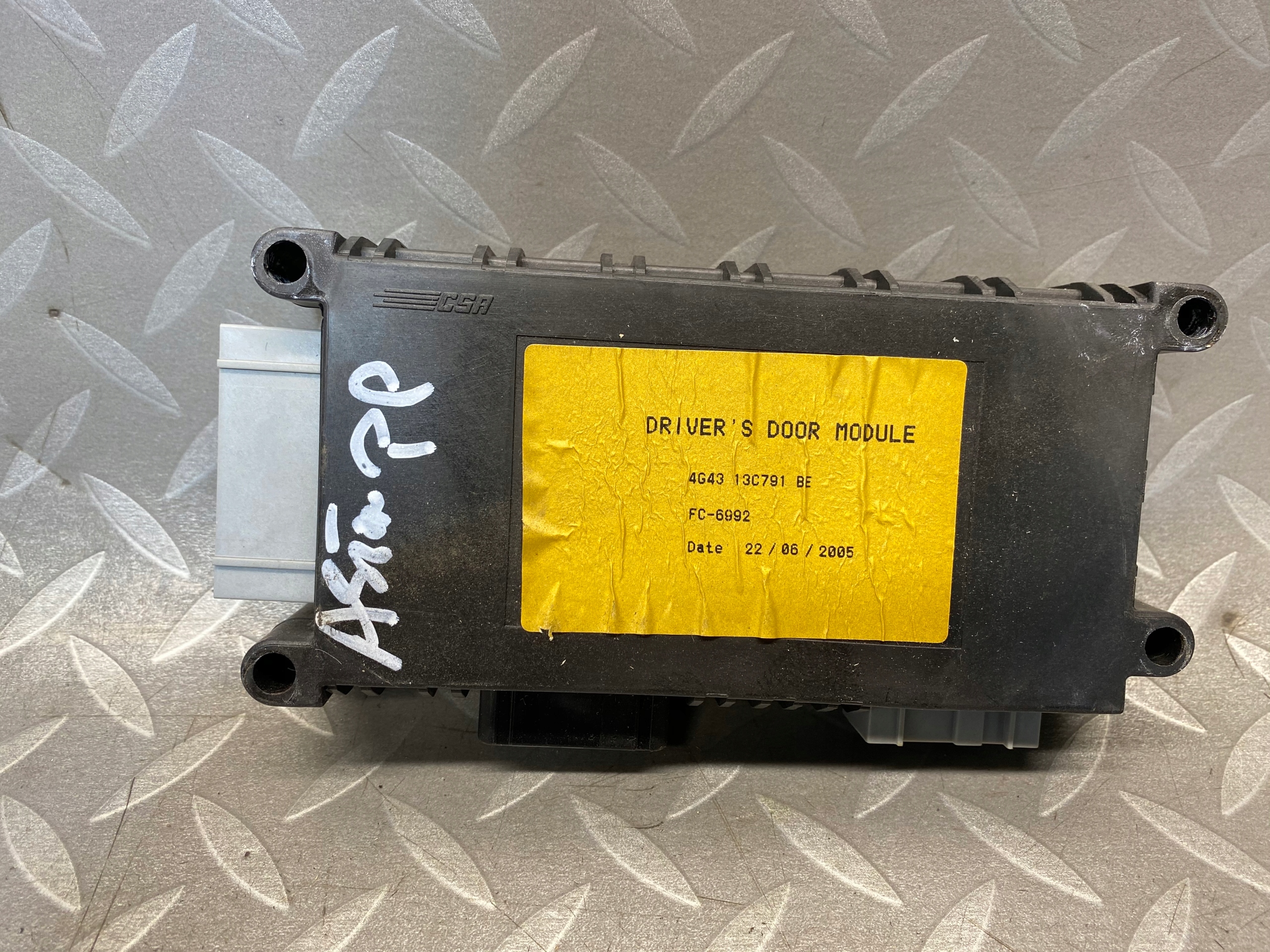 4G43-13C791-BE - МОДУЛЬ ДВЕРИ ВОДИТЕЛЯ ASTON MARTIN DB9