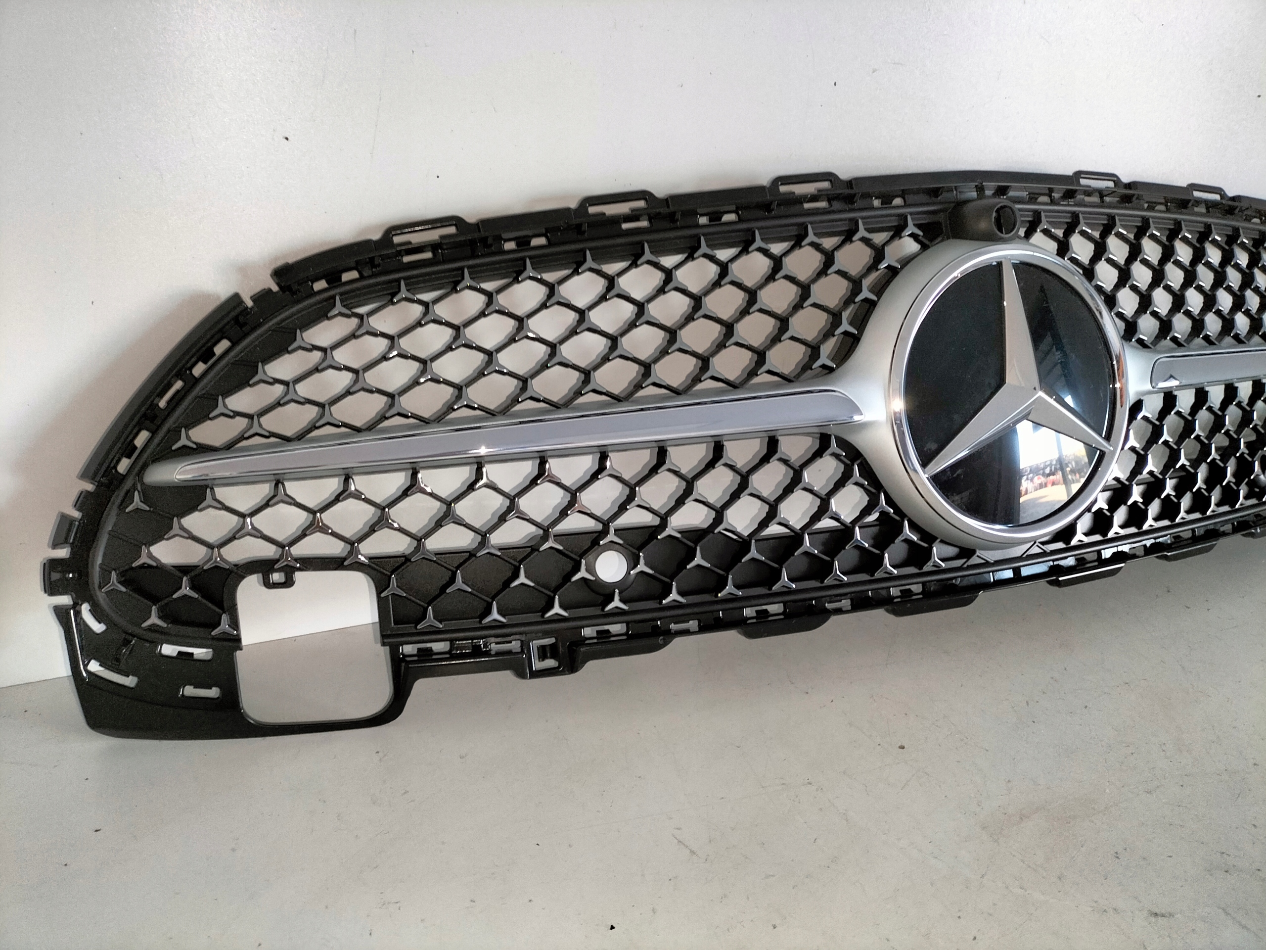 grille grid grill MERCEDES C KLASA W206 21- AMG