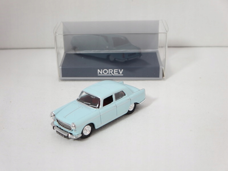Norev 1:87 Peugeot 404 1968 light blue 474448