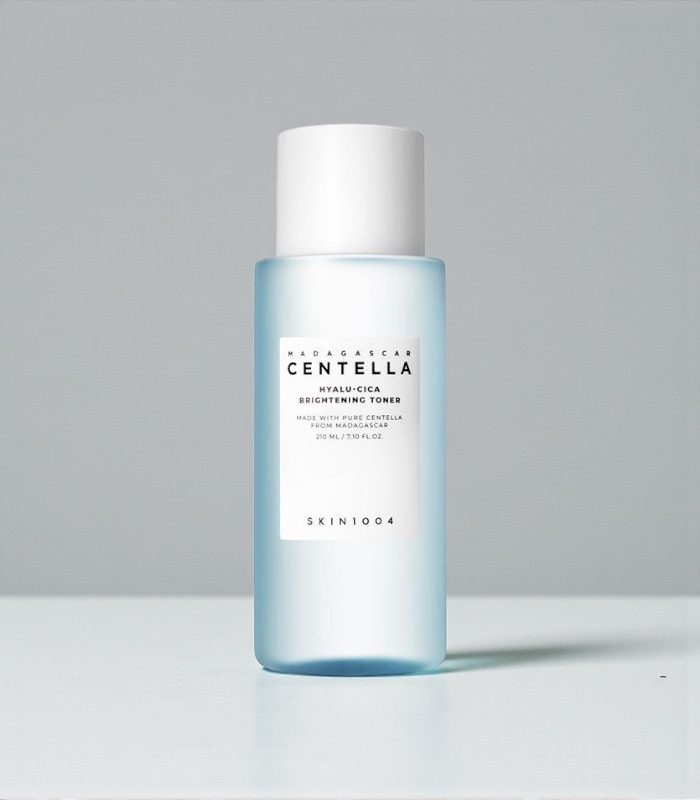 SKIN1004 Madagascar Centella Hyalu-Cica Brightening Toner 210ml