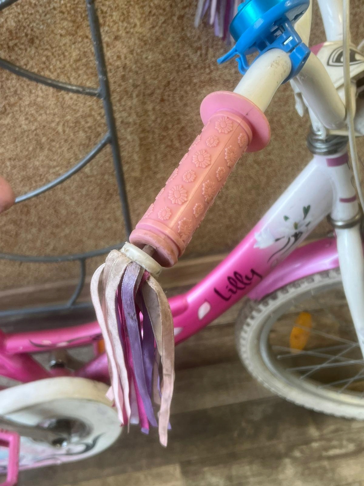 ДИТЯЧИЙ ВЕЛОСИПЕД LILLY ROCK 20