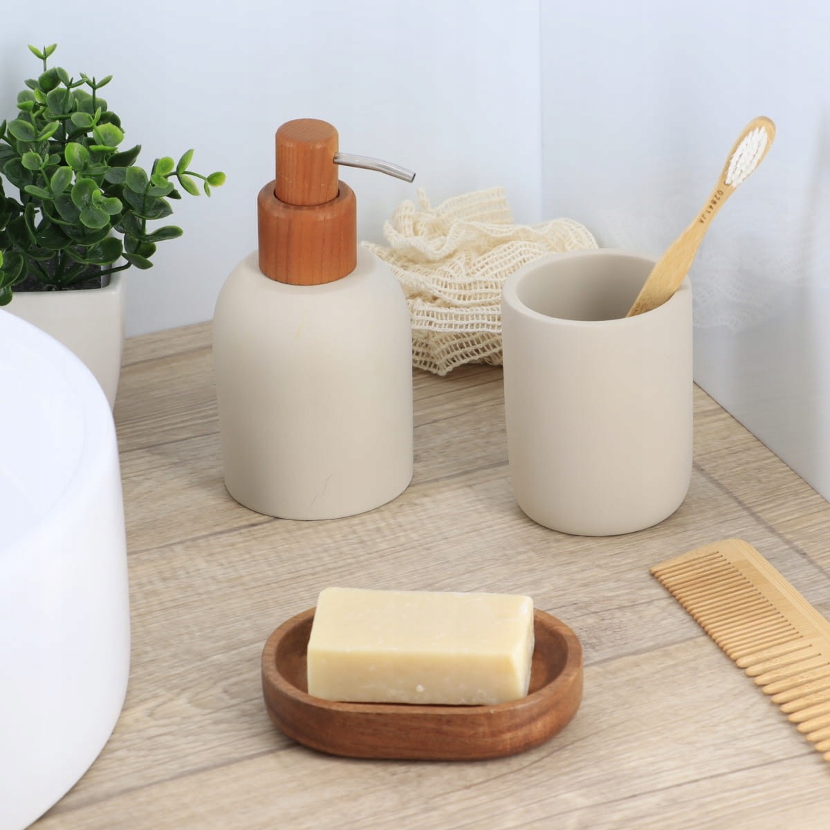 Nowoczesny DOZOWNIK DO MYDŁA cement + drewno 230ML Marka inna