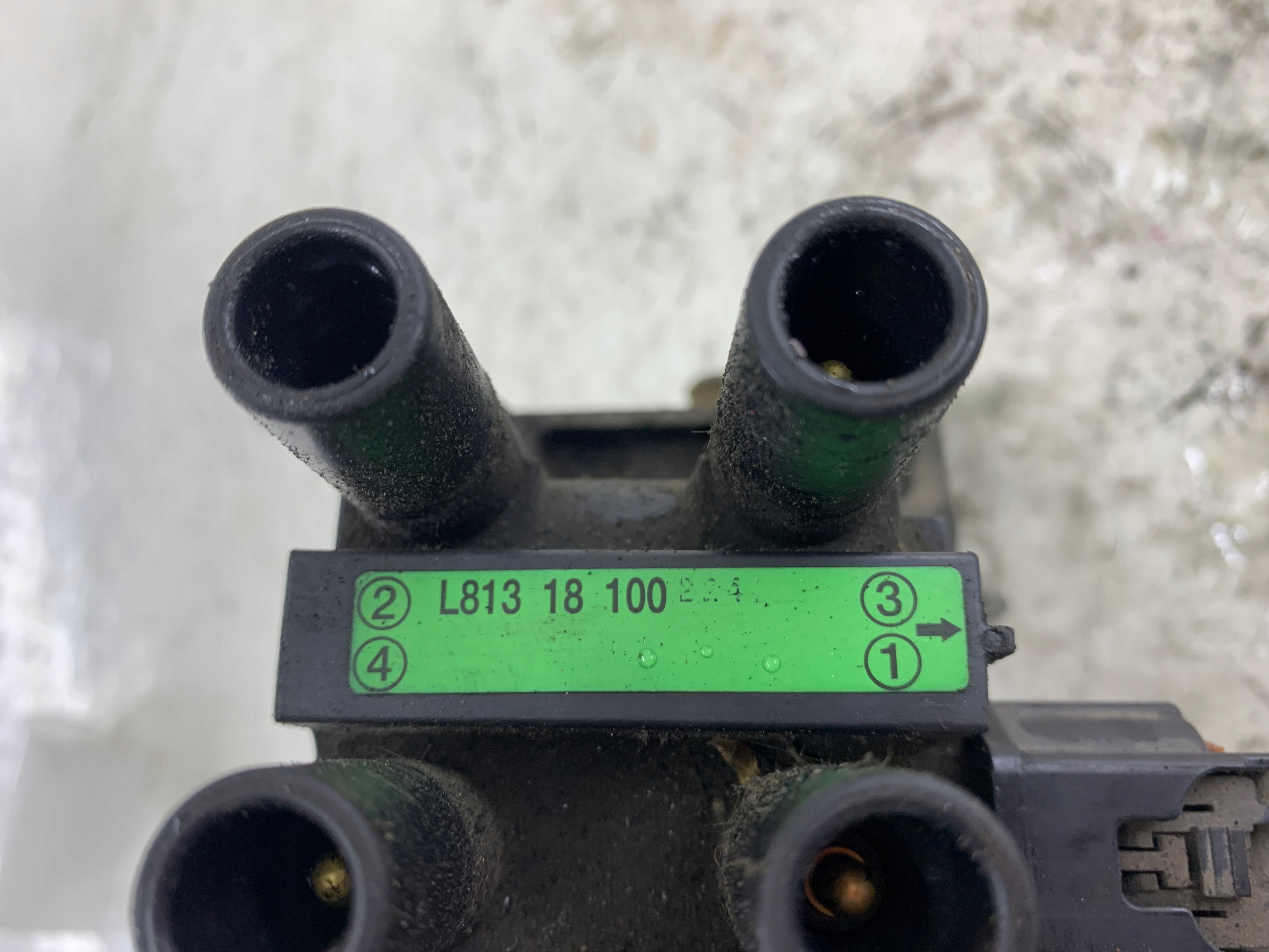 MAZDA 6 GG 1.8 B coil ignition L81318100