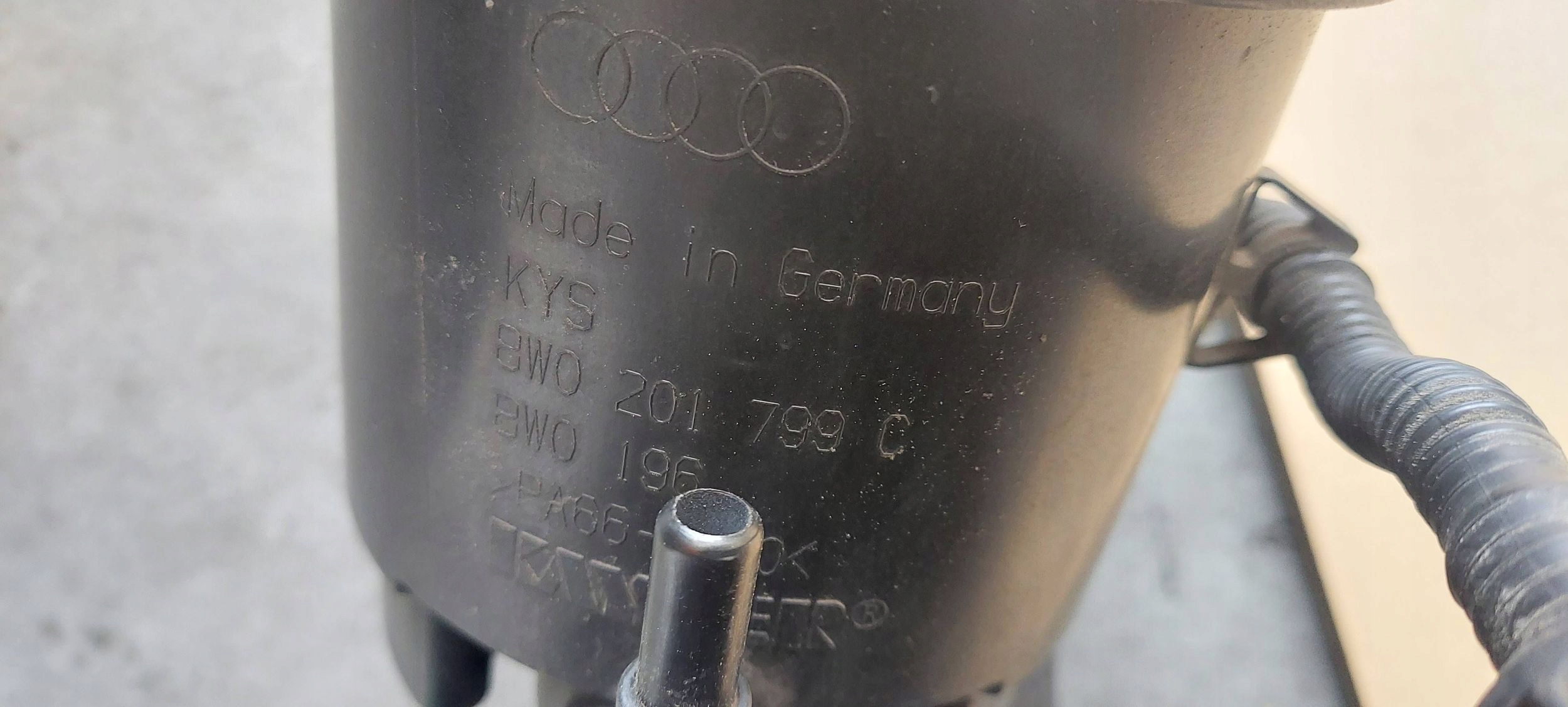 Kohlenstofffilter AUDI A4 B9 A5 8T 2.0 3.0 TFSI 8W0201799C