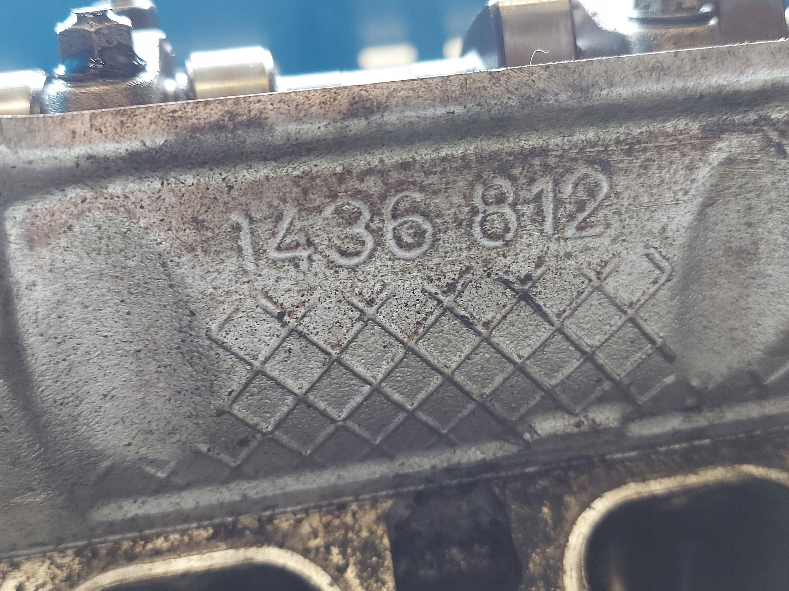 head. BMW E39 2.2 R6 1436812