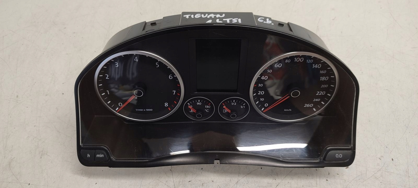dials dials VW Tiguan and 1,4 TSI 4x4