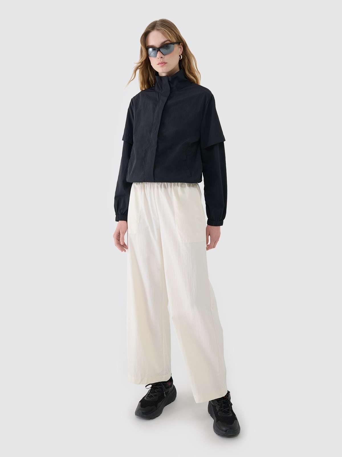 Dámská Přechodová Bunda 4F M F190 SS25