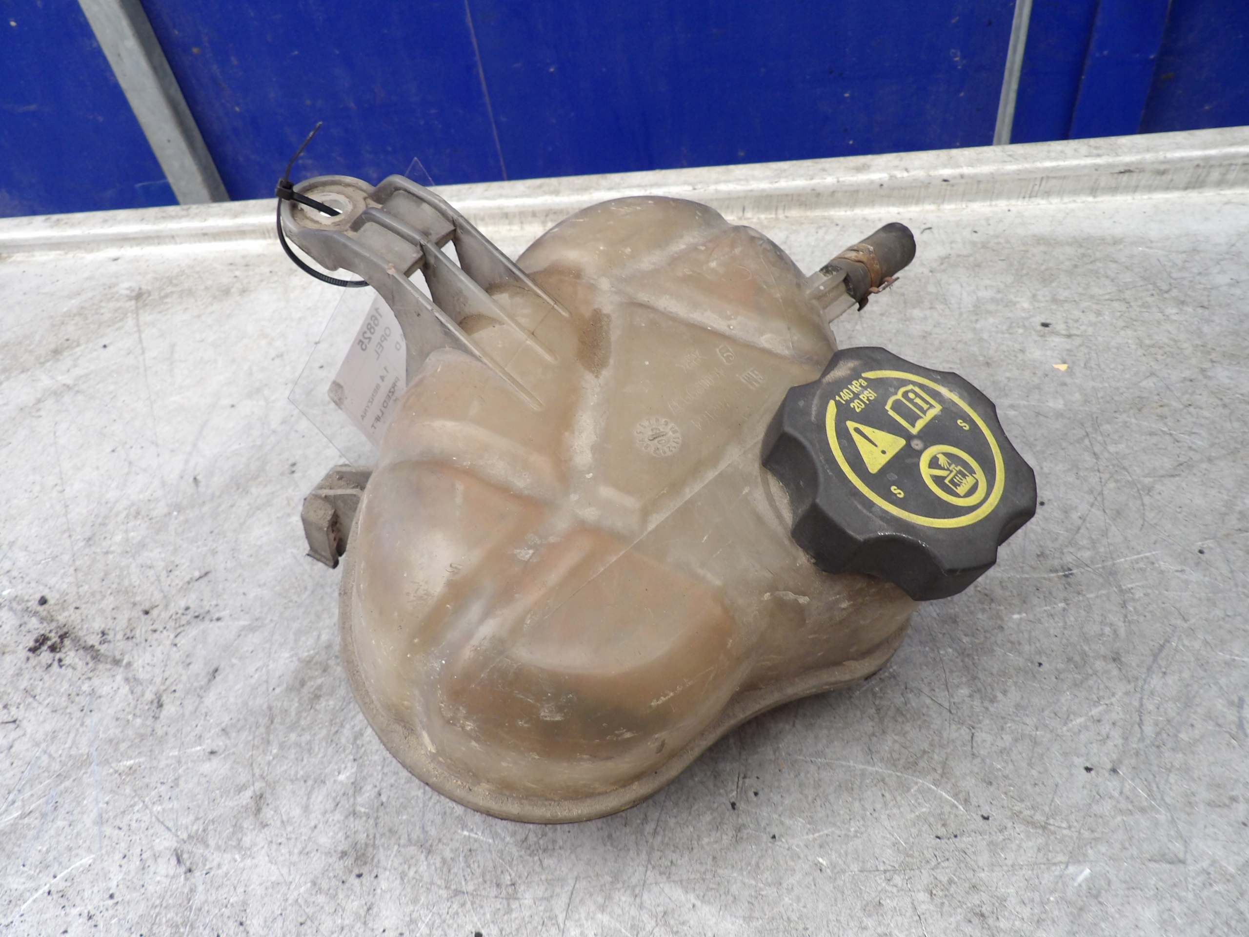 Opel Corsa D Scheibenwaschbehälter 1,4B