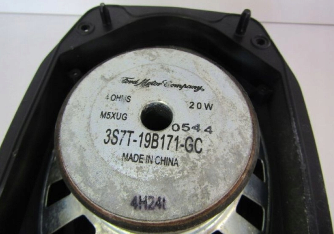 GŁOŚNIK DRZWI FORD MONDEO MK3 00-07 3S7T19B171GC Typ samochodu Samochody osobowe