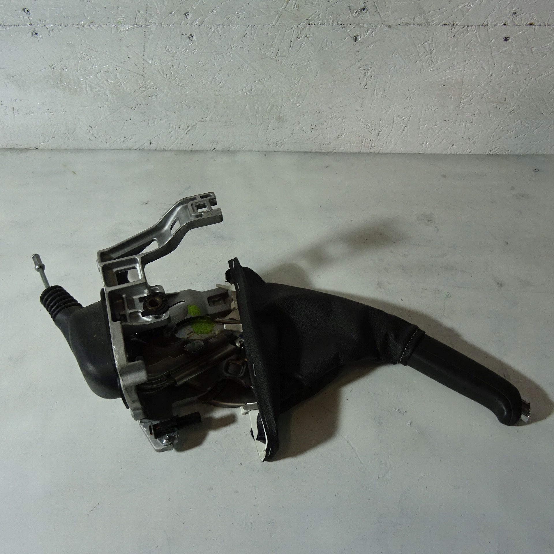 OPEL ASTRA K V páčka elektrická brzda 39093293