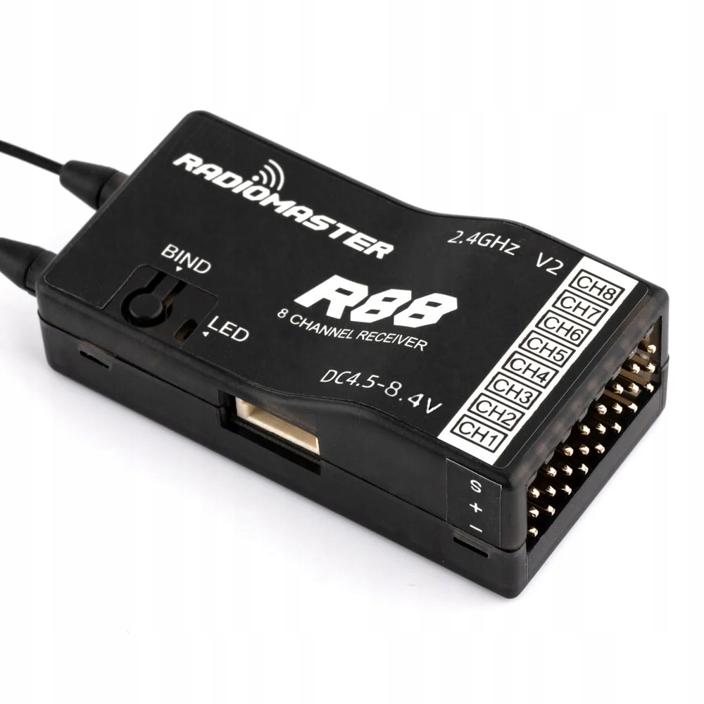 RadioMaster Přijímač R88 V2 2.4 GHz Lbt