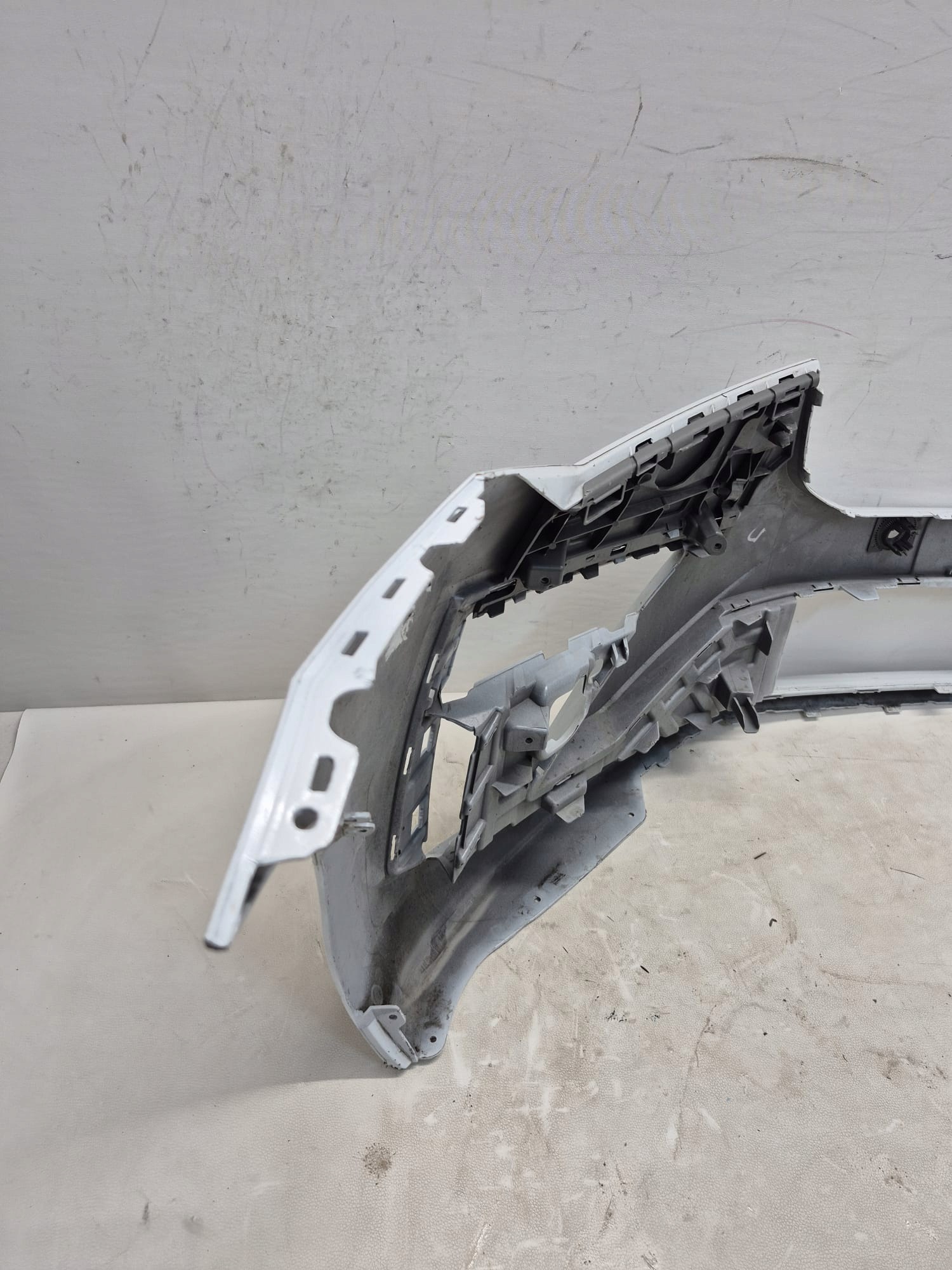 SKODA SCALA 23- LIFT bumper front front PDC 657807221F